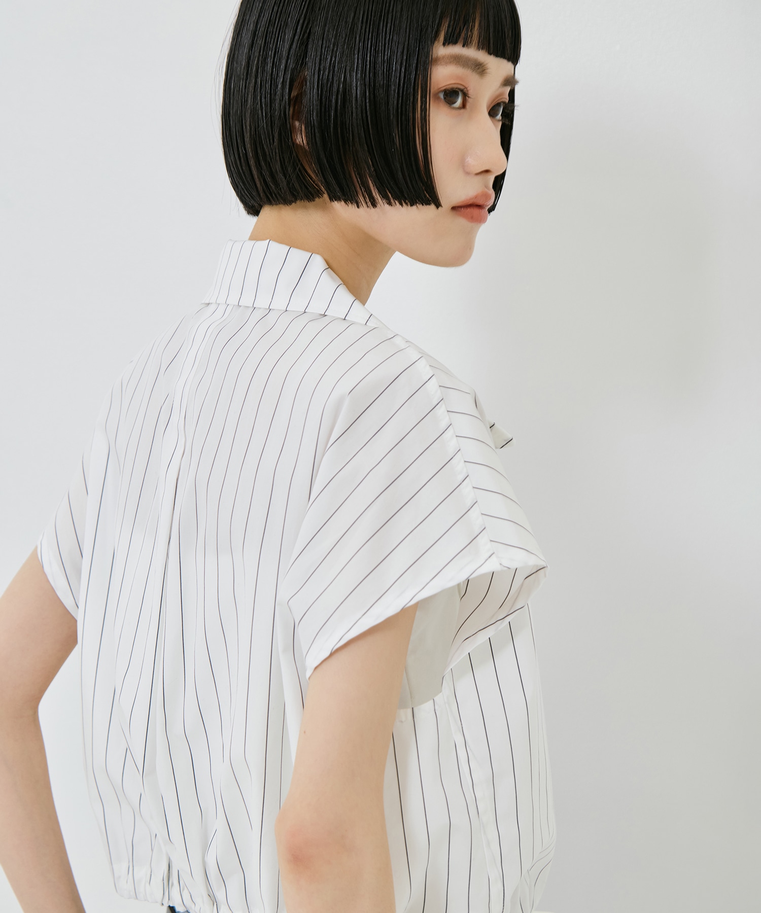 Open Collar Cropped Shirt UJOH