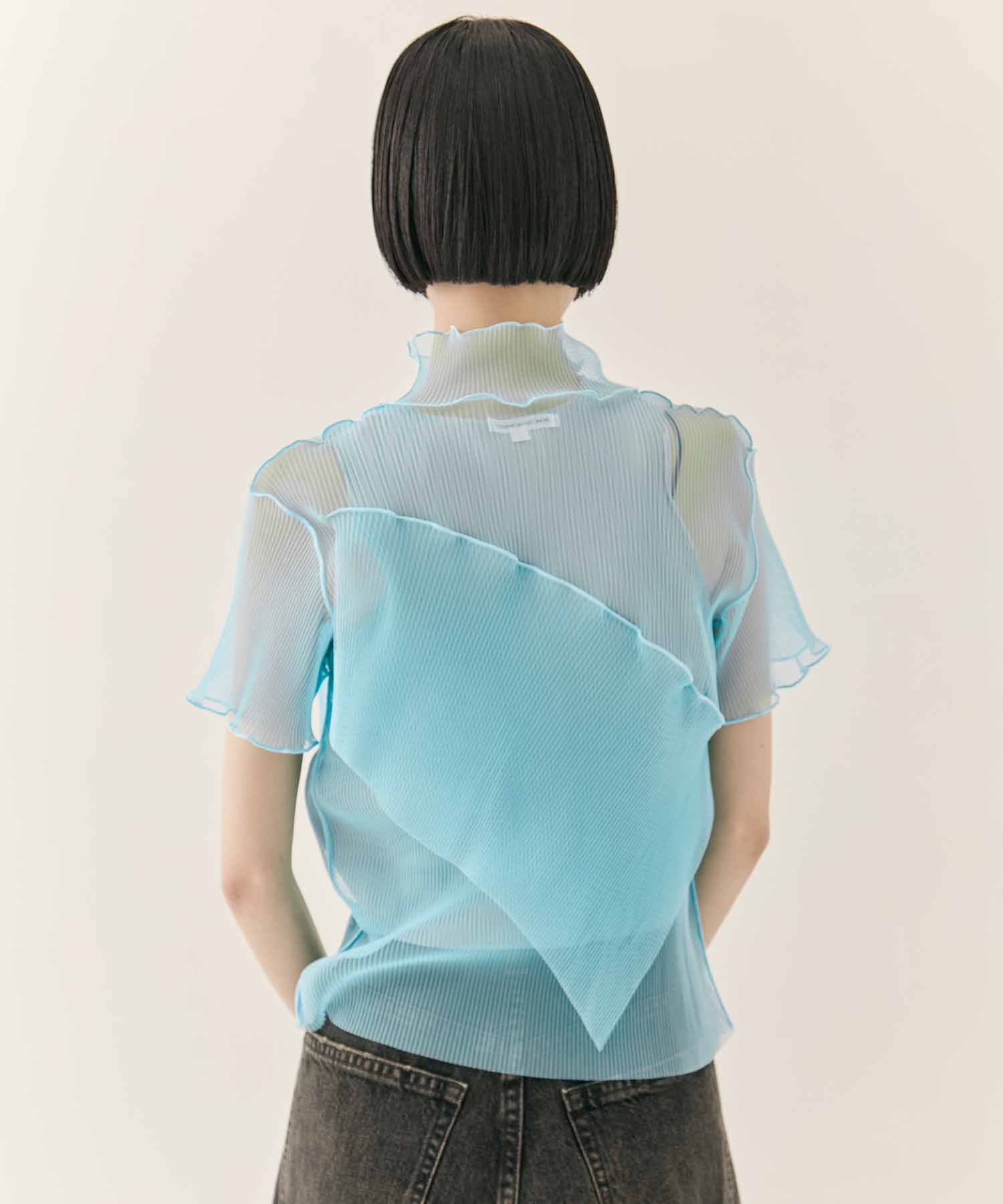 GHOST TODO TOP SHORTSLEEVE HIGHNECK +INNER kotohayokozawa