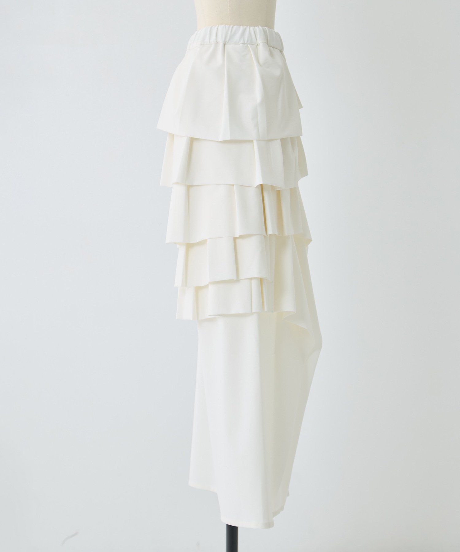 別注 RUFFLE PANTS TAAKK