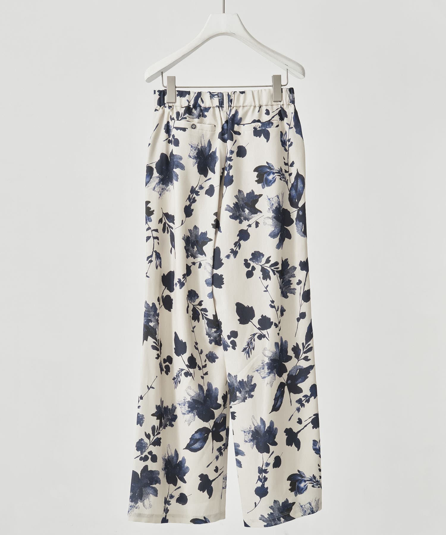 GRAINY FLOWER STRAIGHT PANTS AMERI