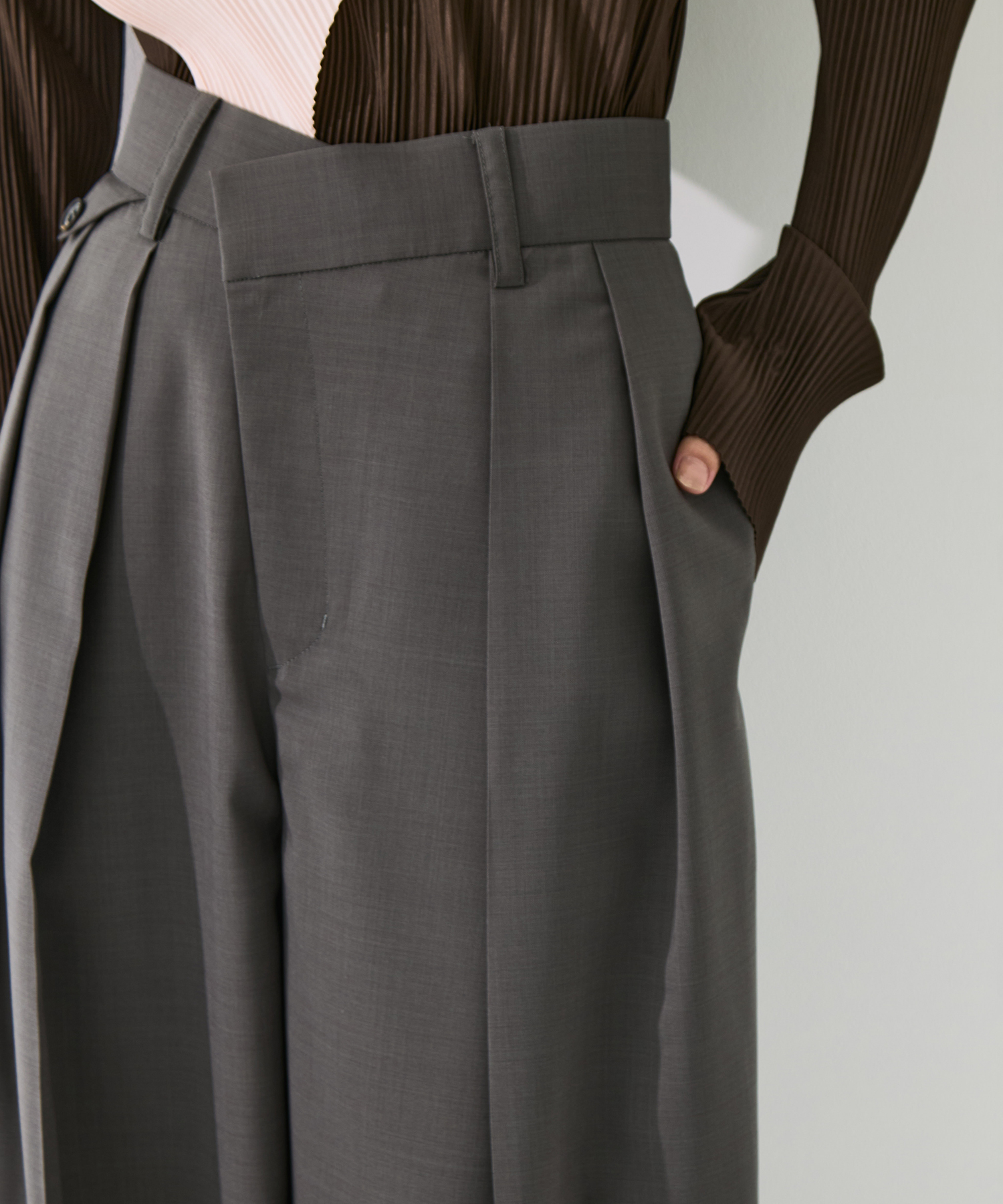Sheer Double Tucked Trousers STUDIOUS