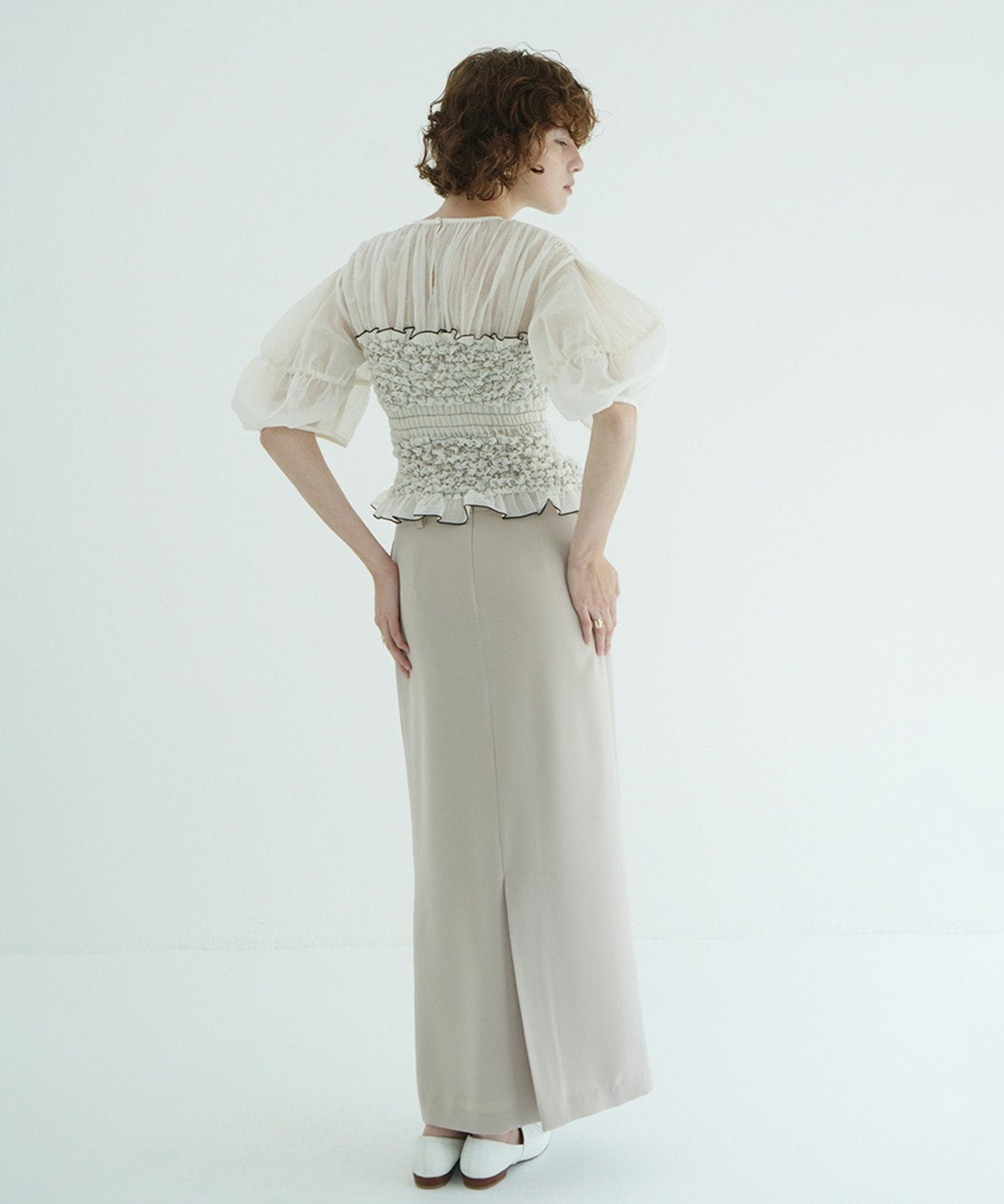 COLOR STITCHED SHIRRING TOPS CLANE