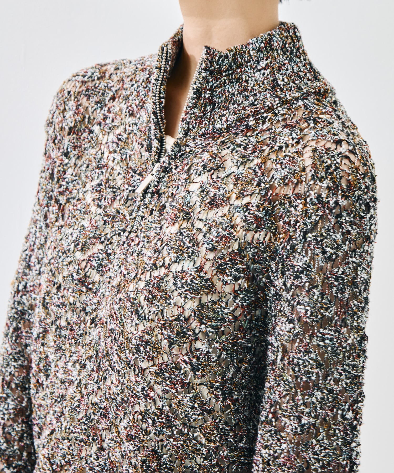 MULTI-COLORED HALF-ZIP KNIT TAAKK
