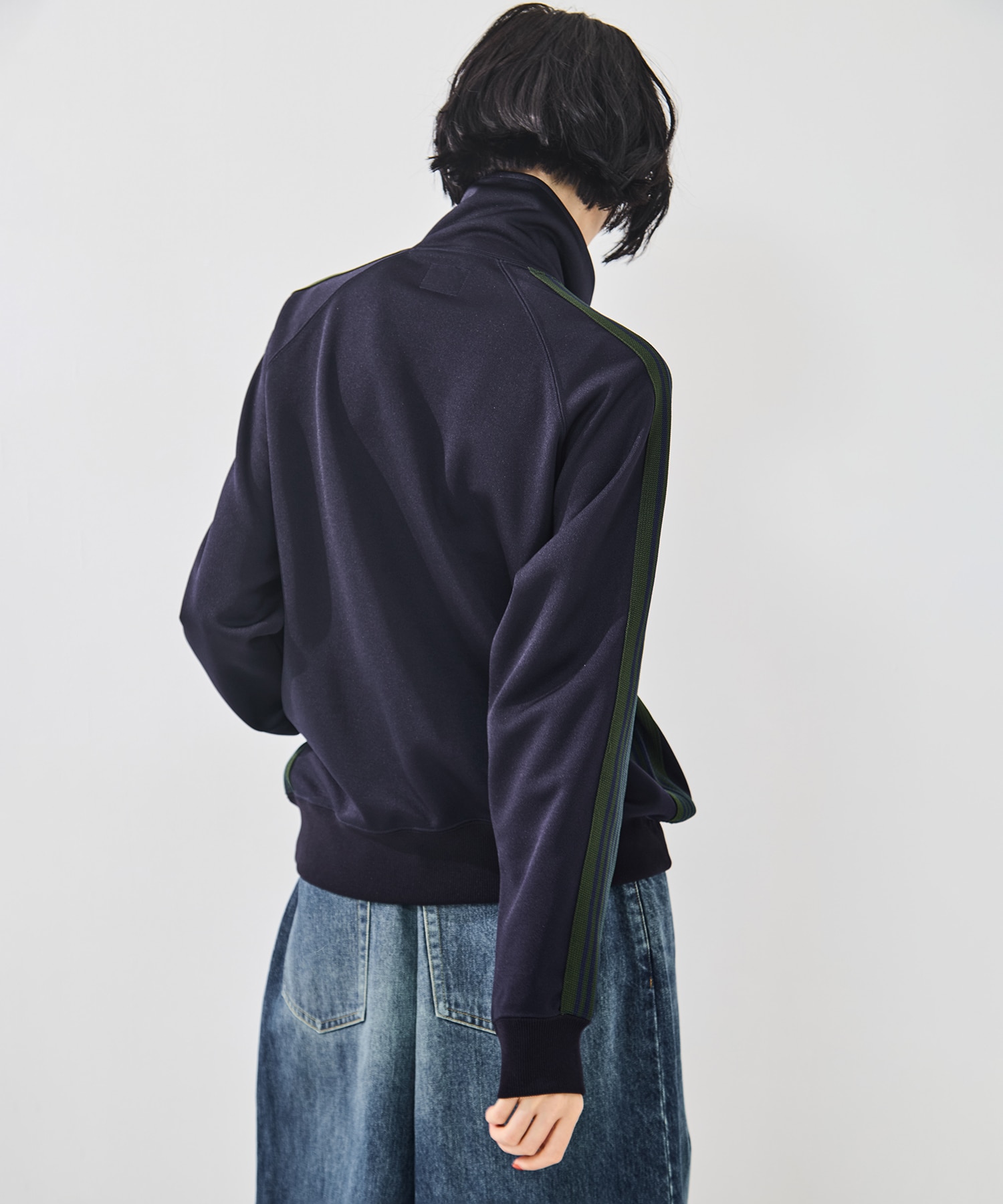 Track Jacket Poly smooth Needles