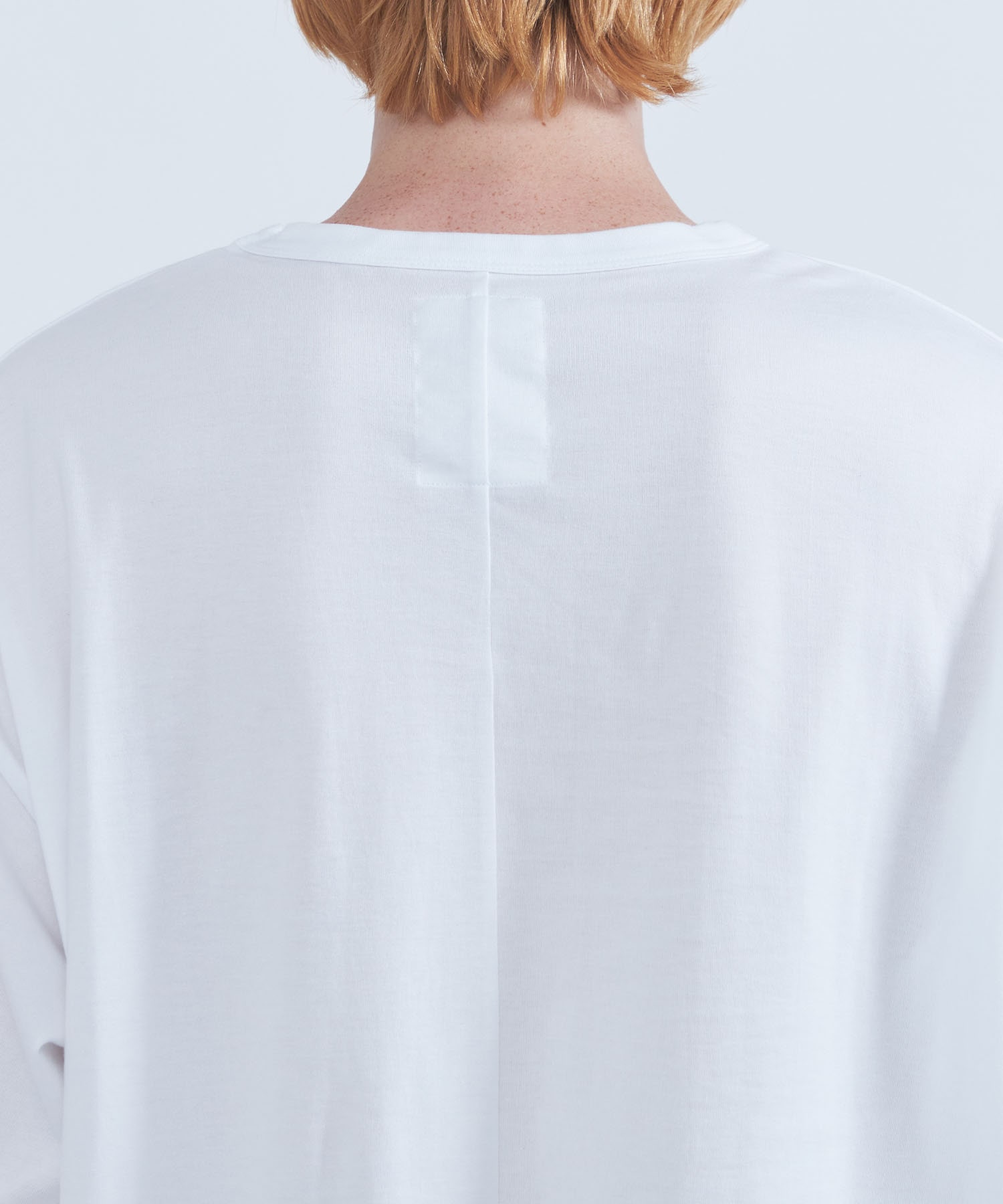 BIRD FEATHER S/S BIG T SHAREEF