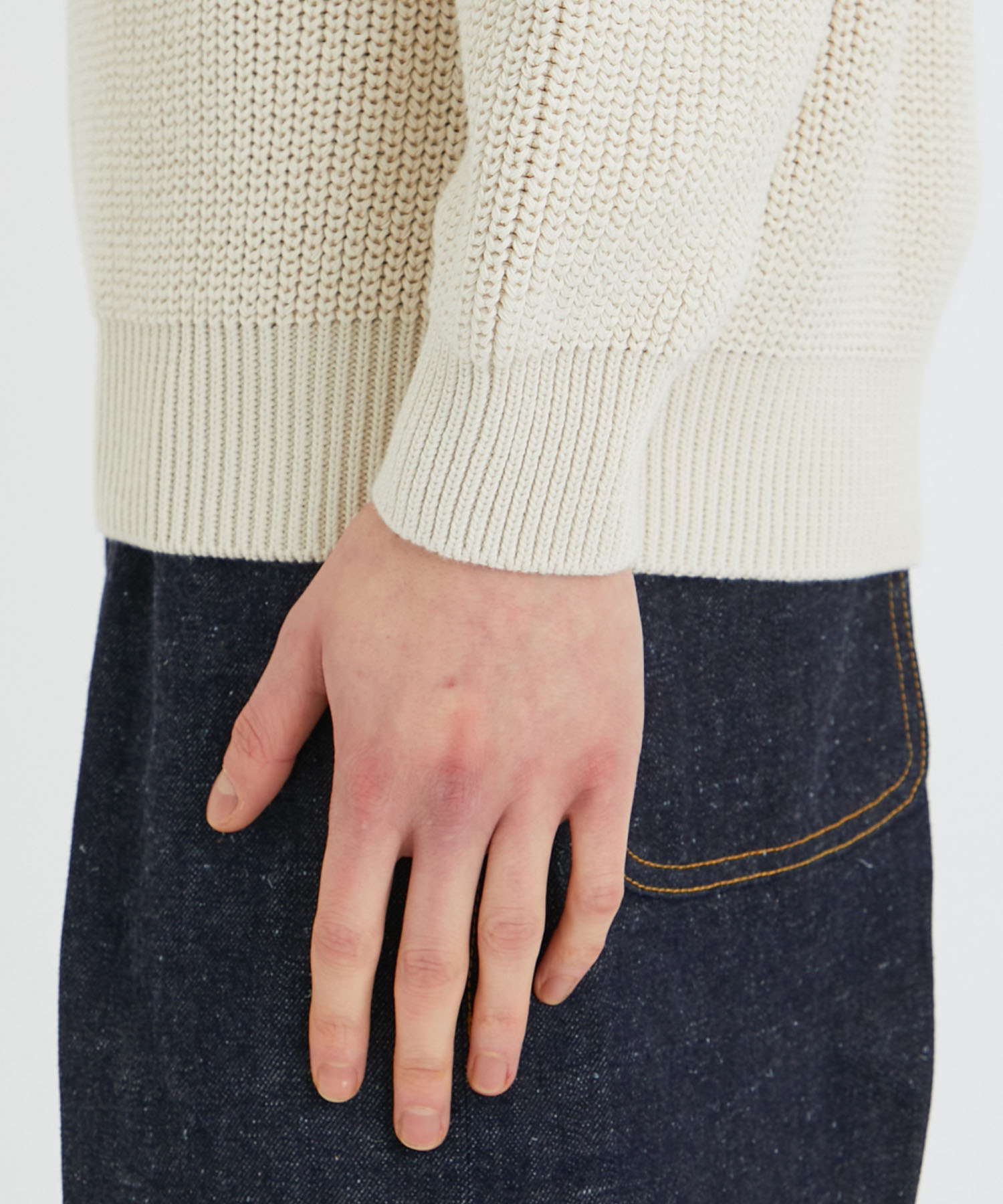 SIGNATURE CREW NECK BATONER