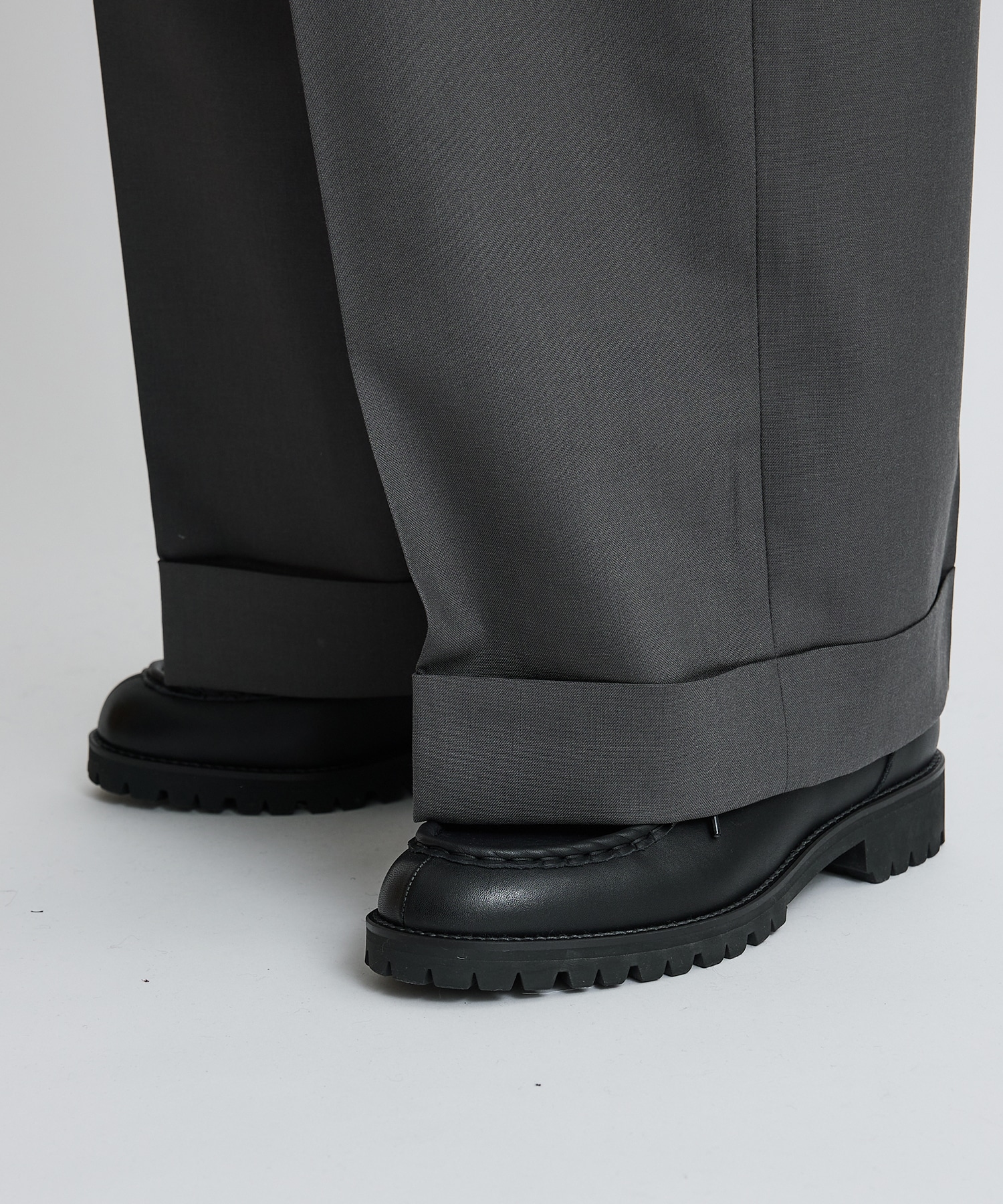 はかんたん MARKAWEAR - MARKAWARE PLEATED WIDE TROUSERS markaの通販 ...
