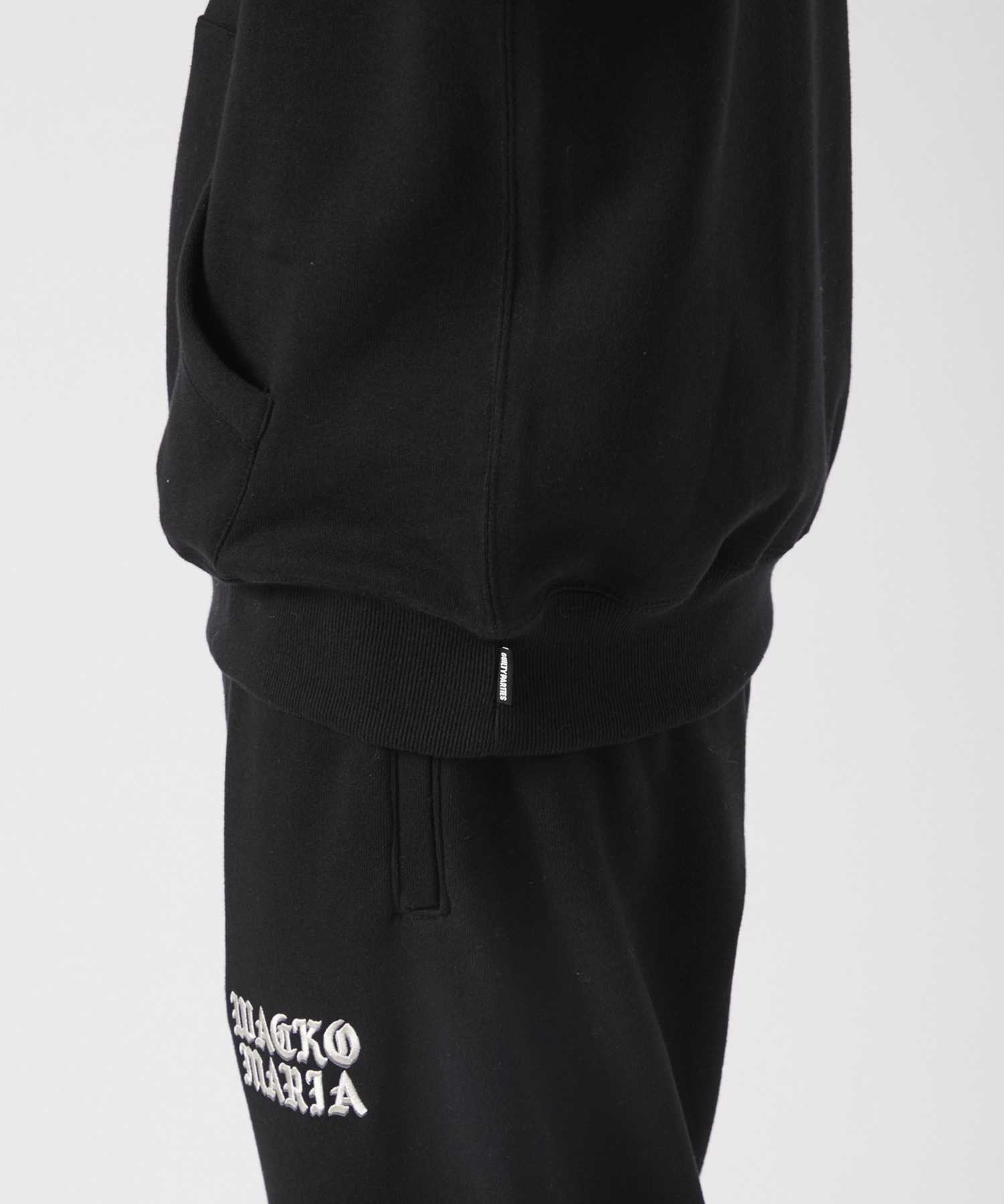 MIDDLE WEIGHT PULLOVER HOODED SWEAT SHIRT( TYPE-2 ) WACKO MARIA