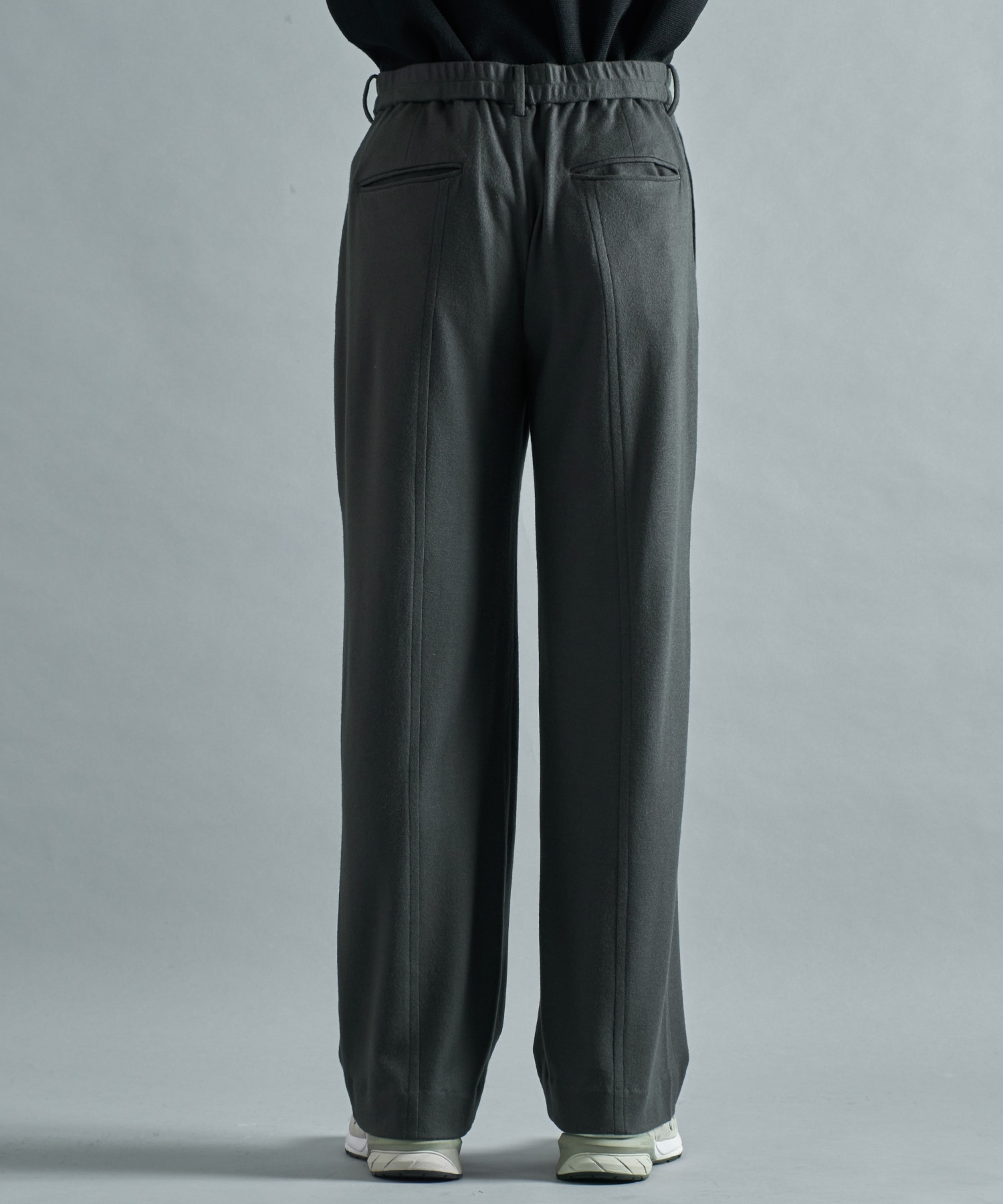 S140 WOOL WORM AIR SLACKS STUDIOUS