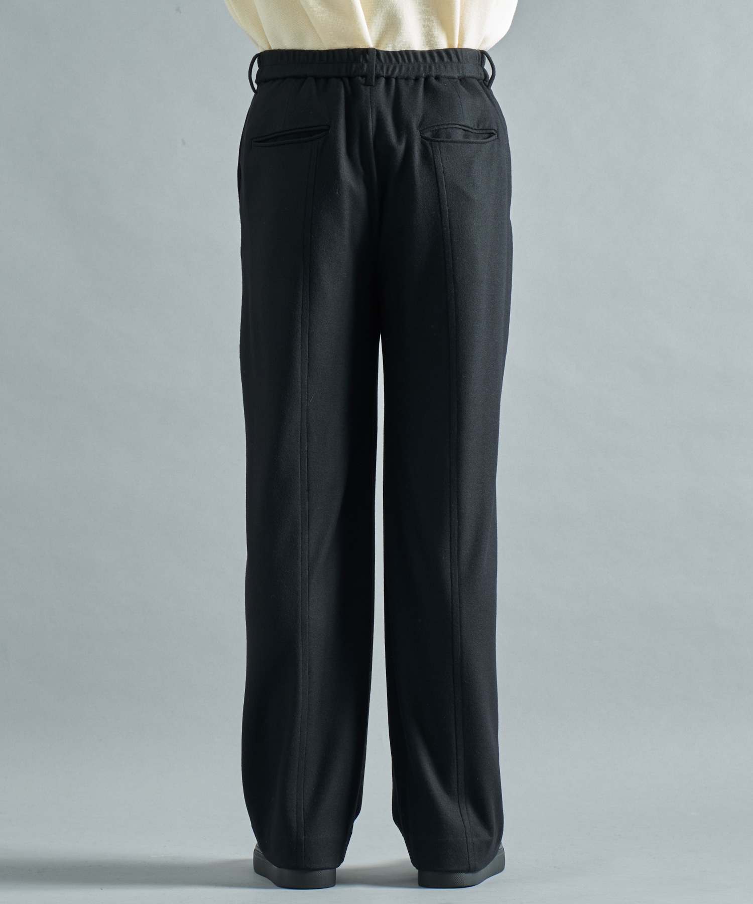 S140 WOOL WORM AIR SLACKS STUDIOUS