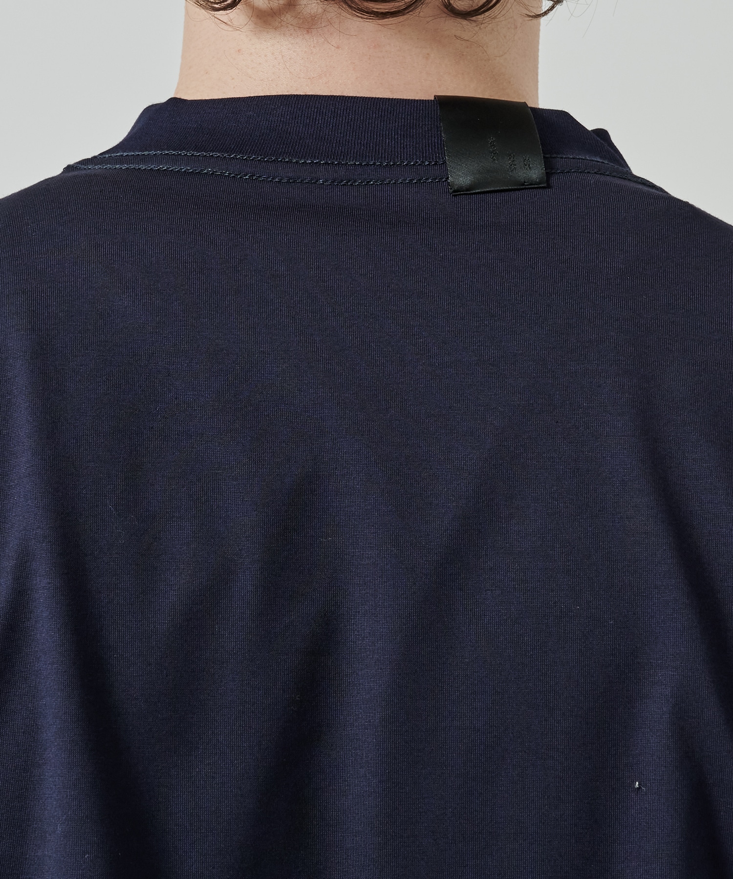 2251-CS10-022 L/S TEE N.HOOLYWOOD