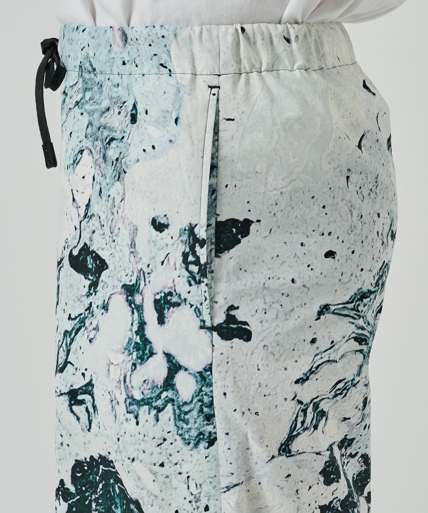 2251-CP21-010 PANTS N.HOOLYWOOD