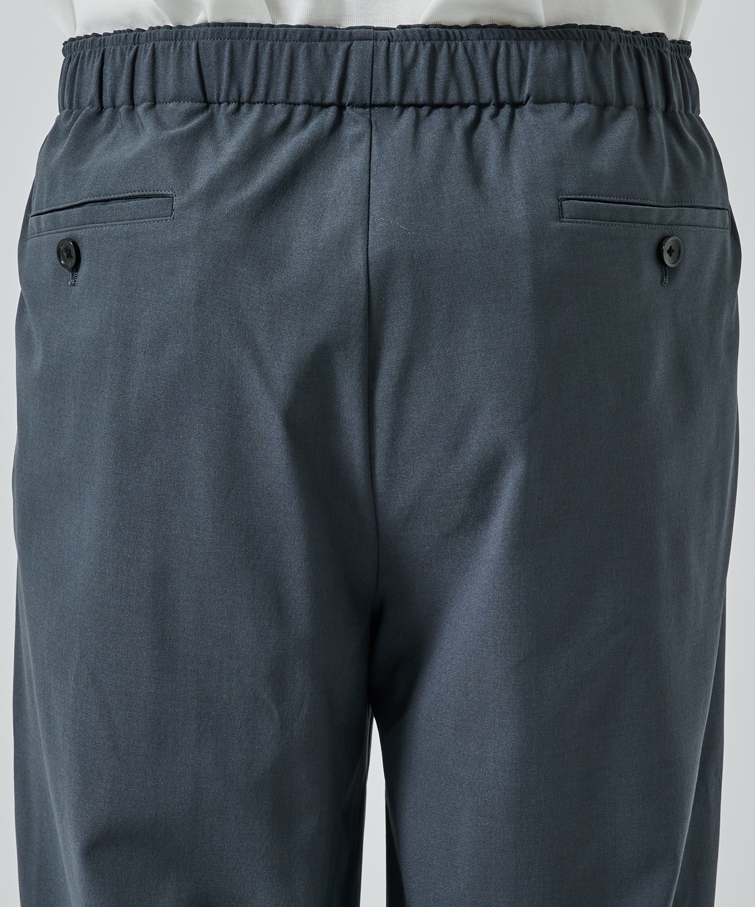 〈別注〉TWO TUCK EASY TROUSERS MARKAWARE/marka