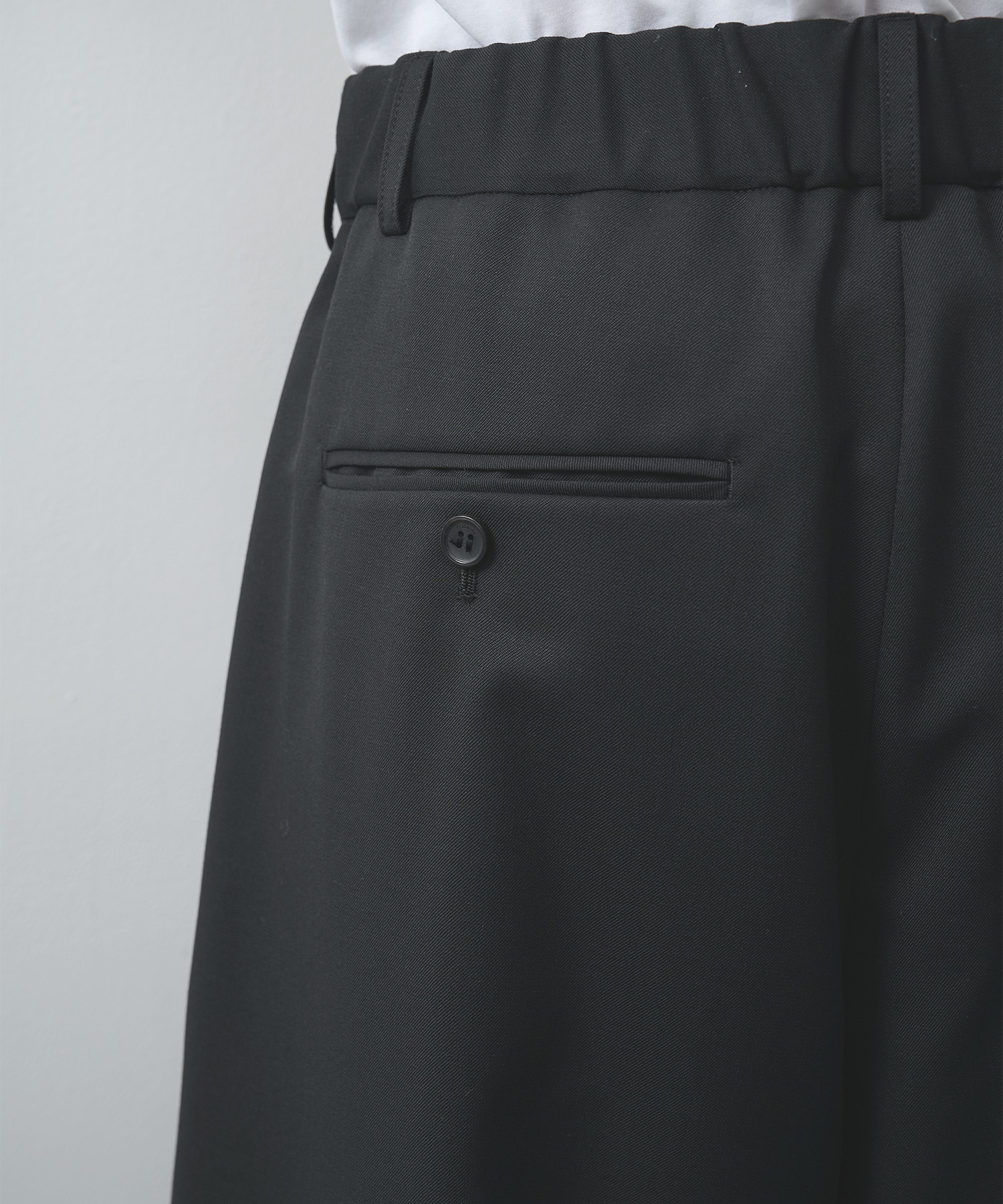 2Tuck Curve Slacks STUDIOUS