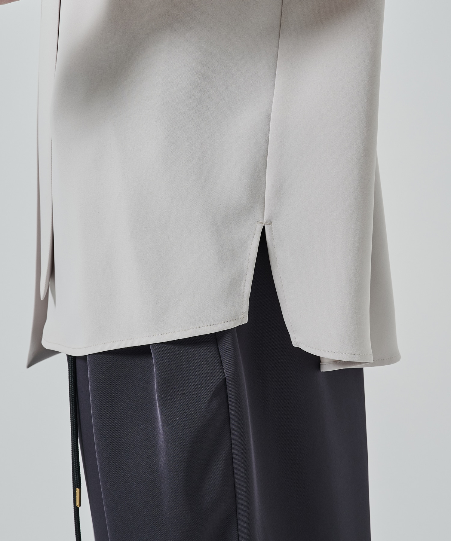 Double Satin Bow Tie Short Sleeve Shirt CULLNI