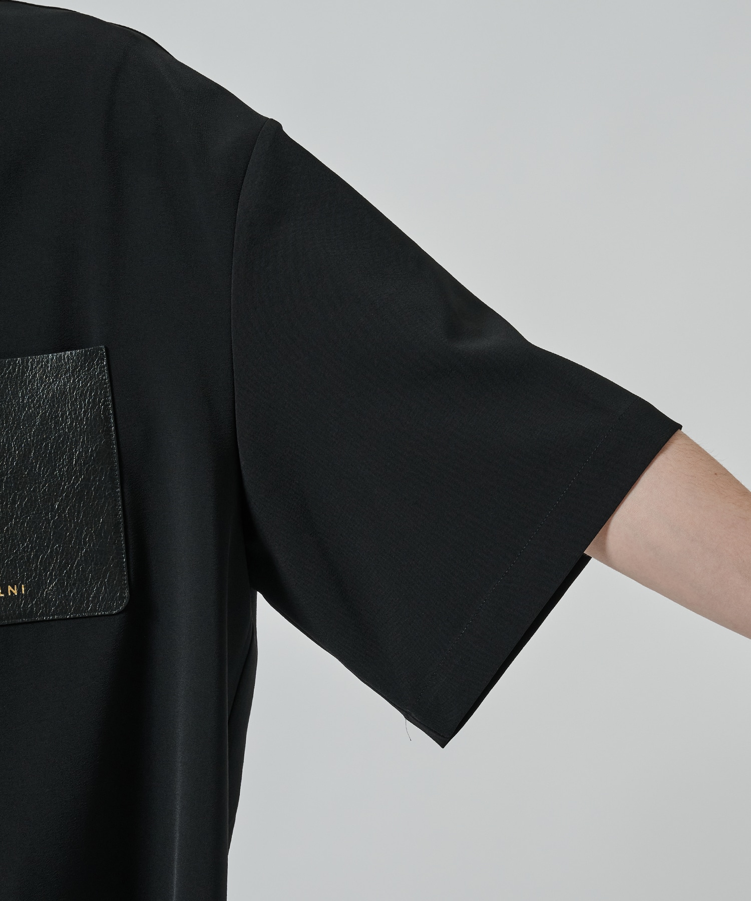 〈別注〉Sugoku Suzushii Leather Pocket S/S Shirts CULLNI