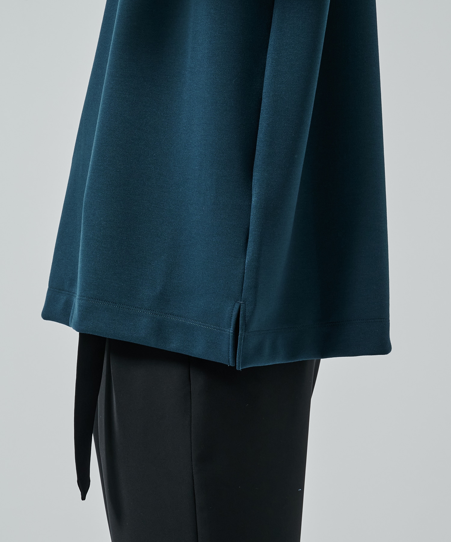CULLNI Logo Embroidery Ponte Rome Pullover CULLNI