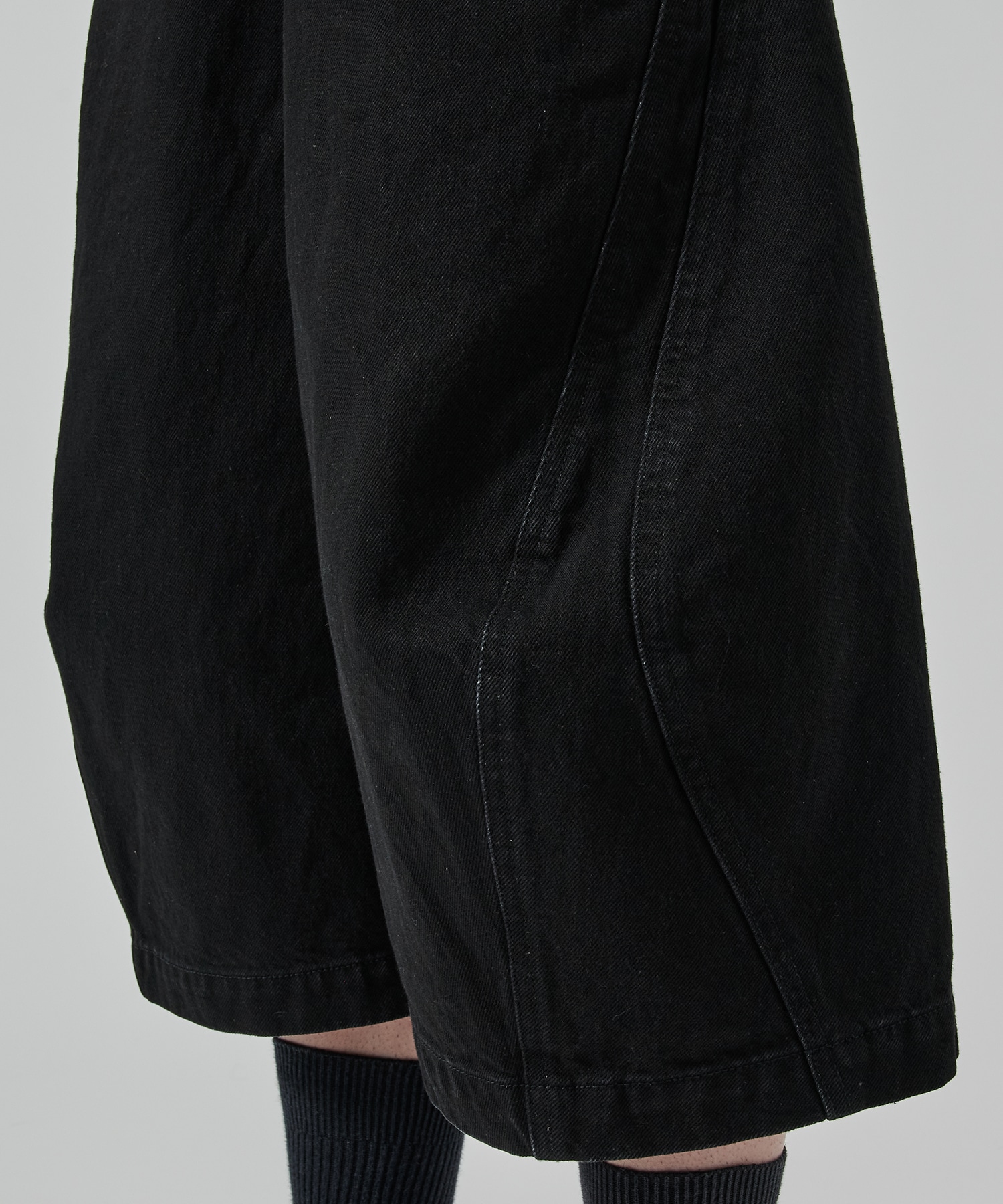 〈別注〉3D TWISTED JORTS NVRFRGT