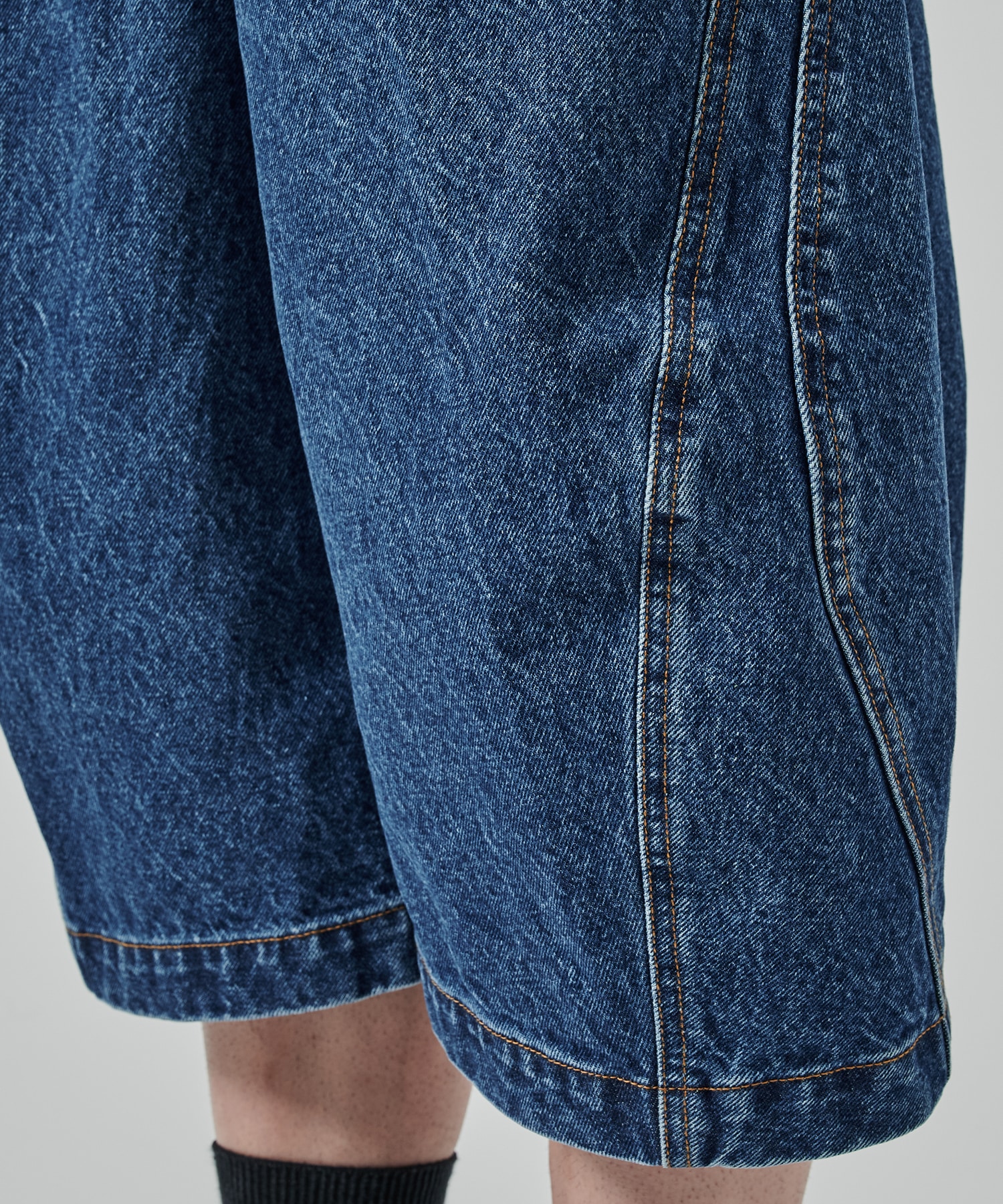 〈別注〉3D TWISTED JORTS NVRFRGT
