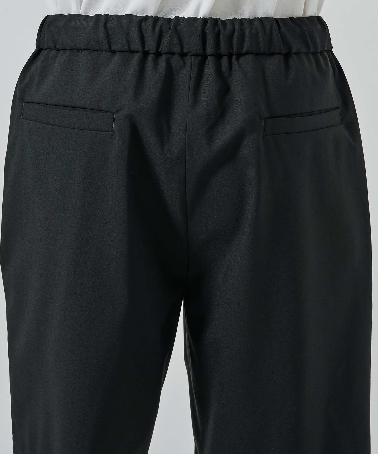 FLAT TAPERED EASY SHORTS MARKAWARE/marka