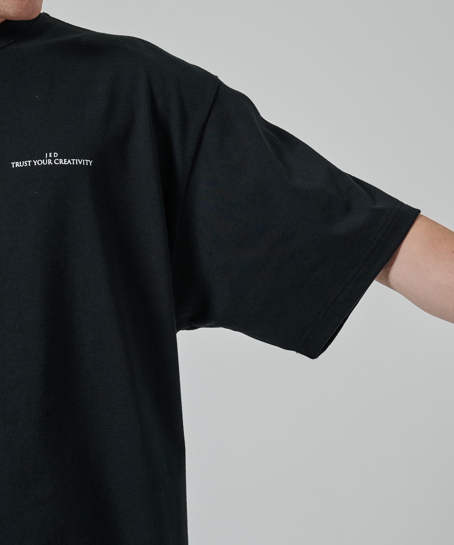 TRUST YOUR CREATIVE PRINT TEE JieDa