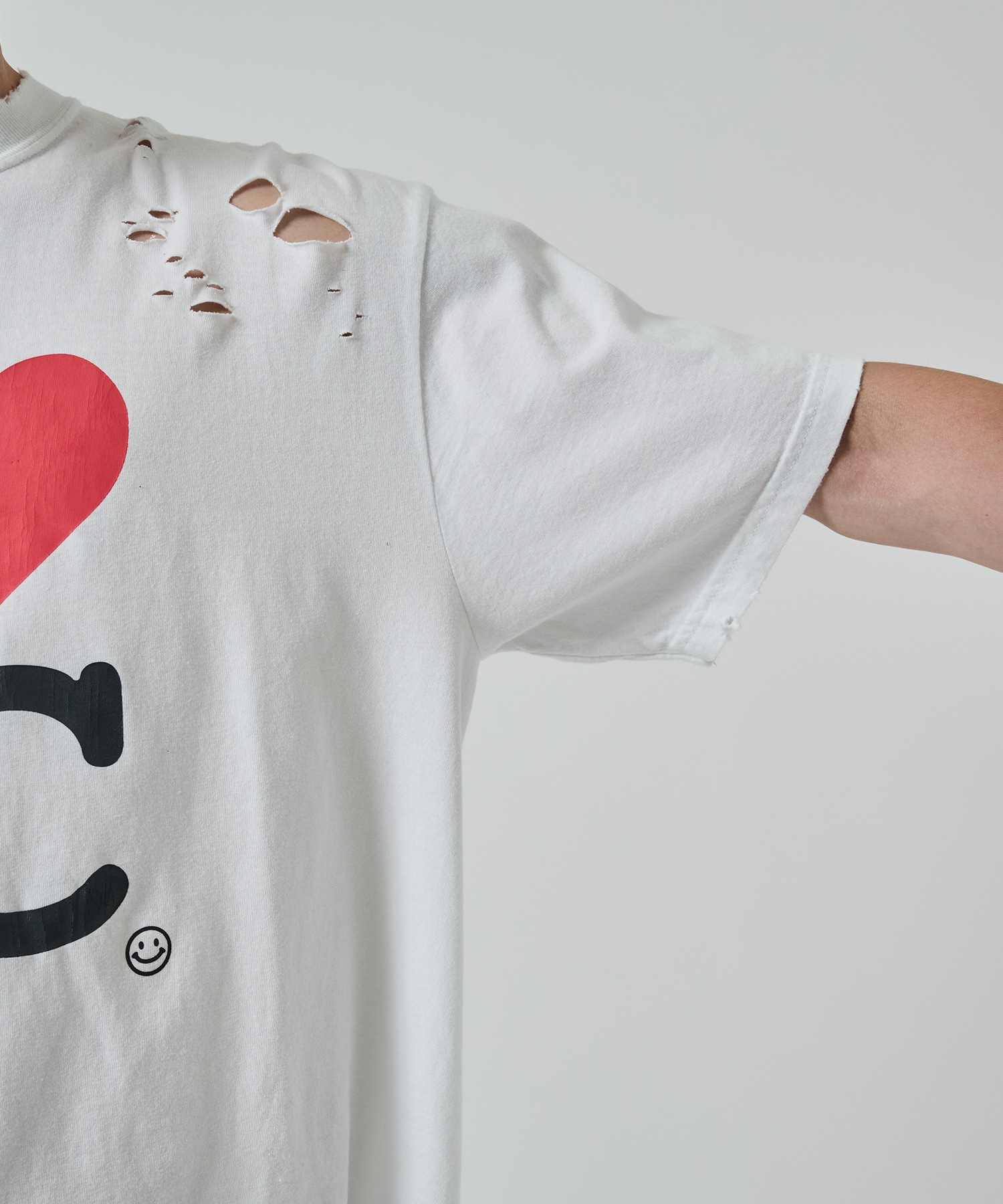 I BROKEN HEART S/S TEE DISCOVERED
