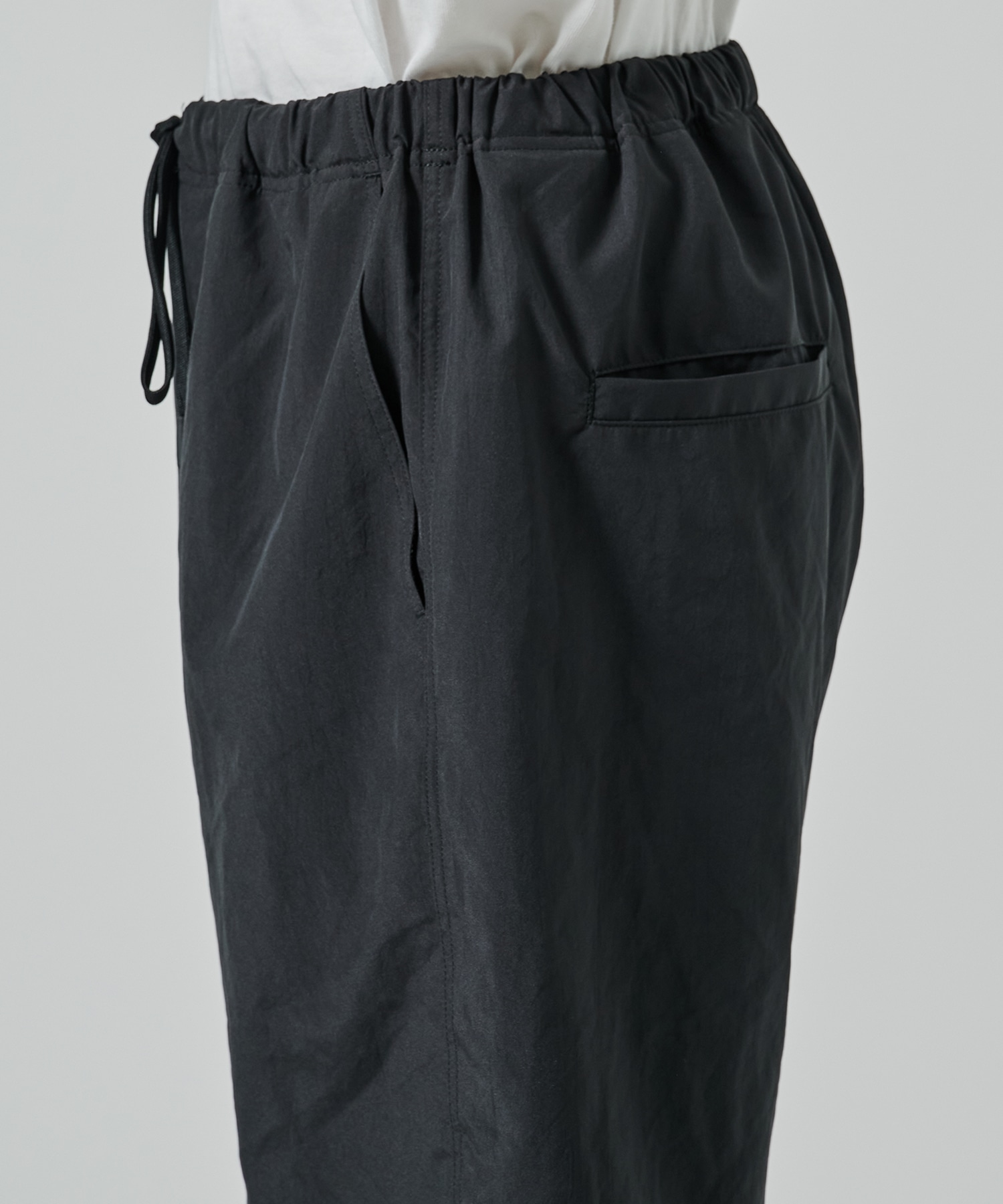 〈別注〉 ONE EYELET ACTIVE SHORTS White Mountaineering