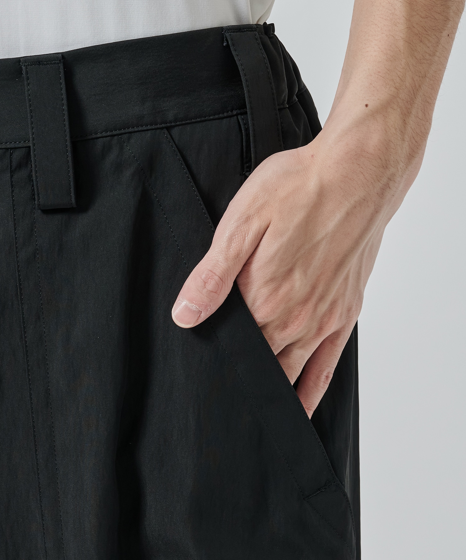 〈別注〉 Bush Pocket Cargo Shorts UJOH HOMME