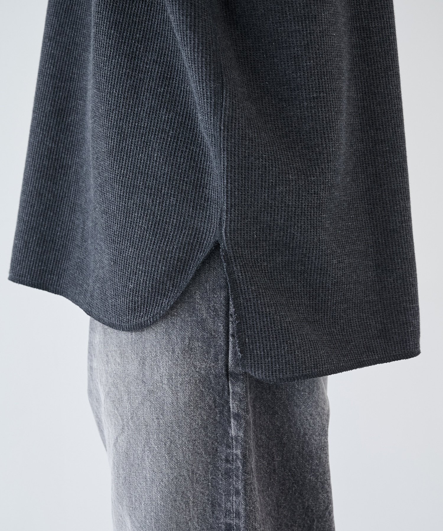 Rough&Smooth Thermal Over NeckL/S blurhms