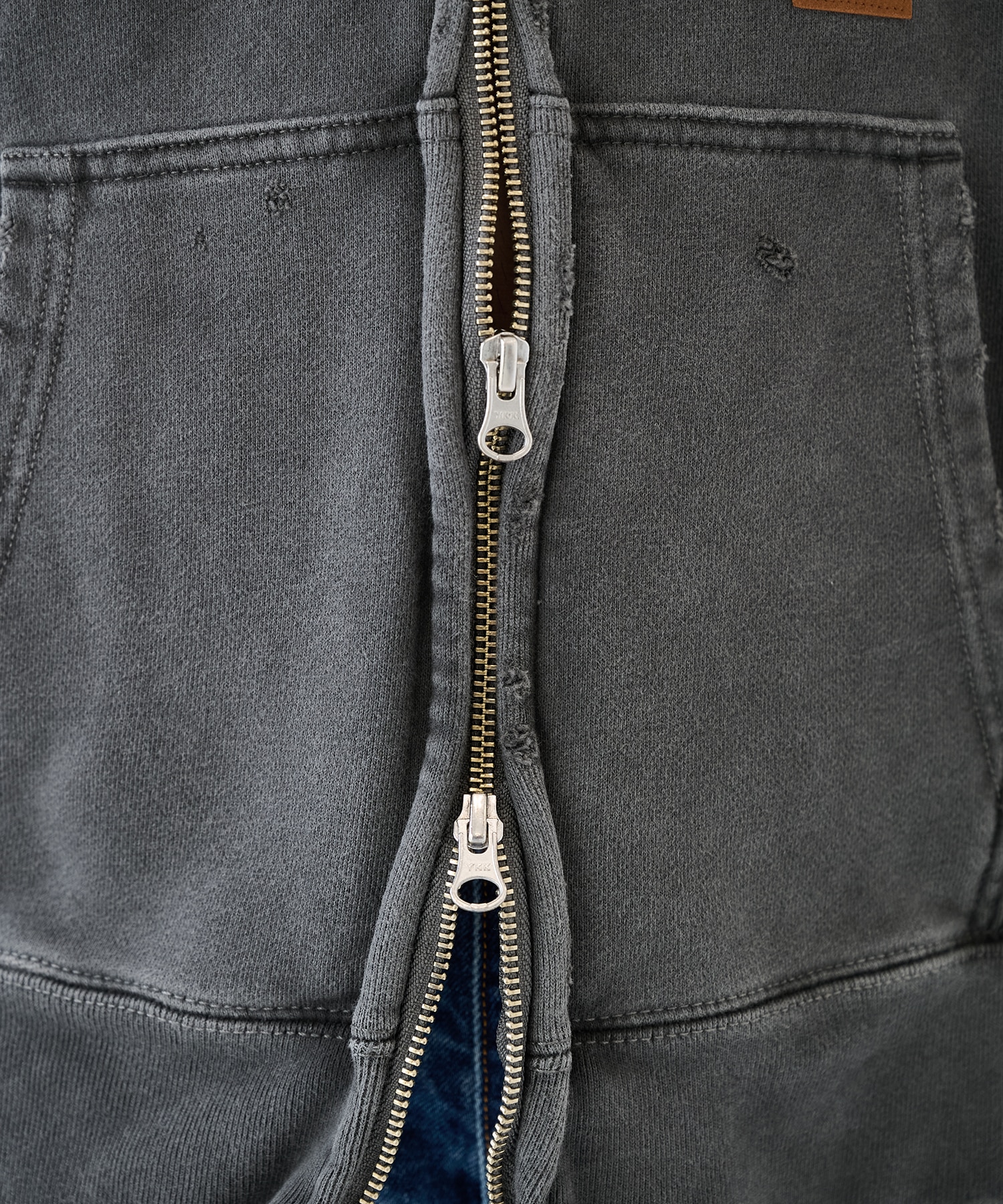 DAMAGE PATCH ZIP HOODIE JieDa