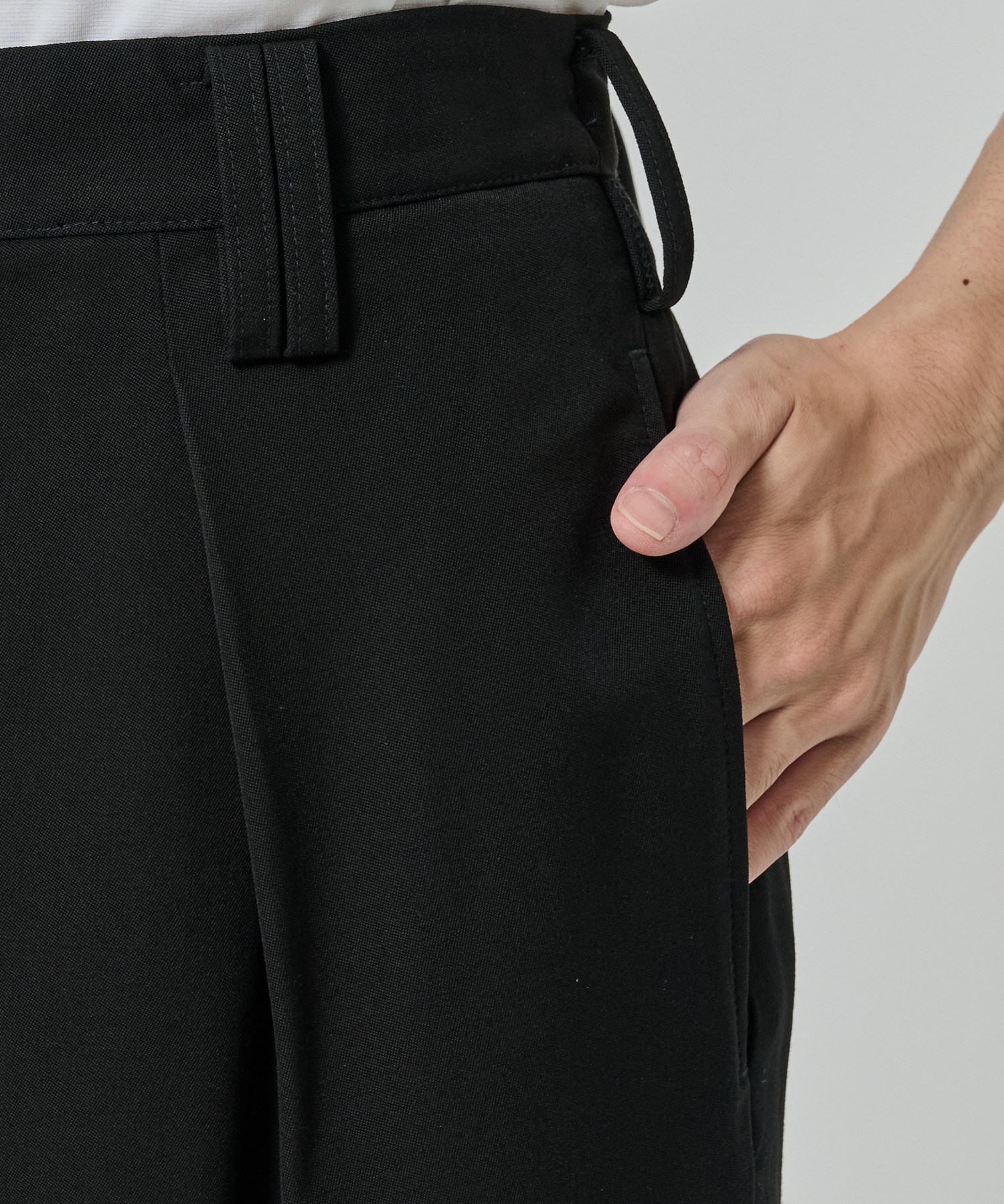 Cross Tuck PNT UJOH HOMME