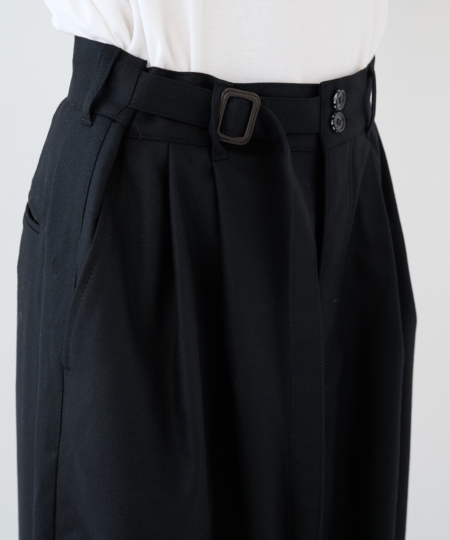 2/72強圧縮フラノ　ワイドパンツ SHAREEF