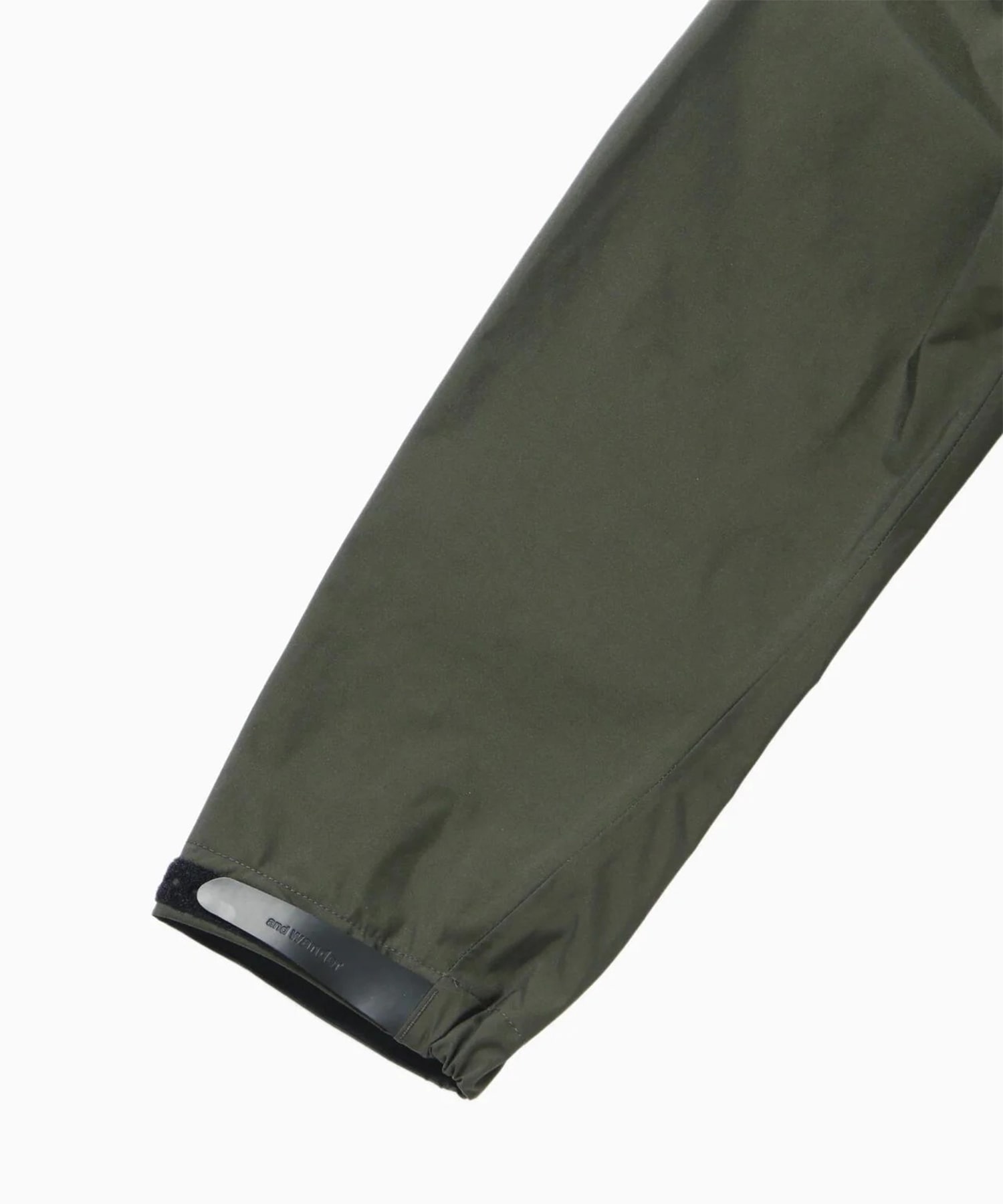 2.5L hiker rain jacket and wander