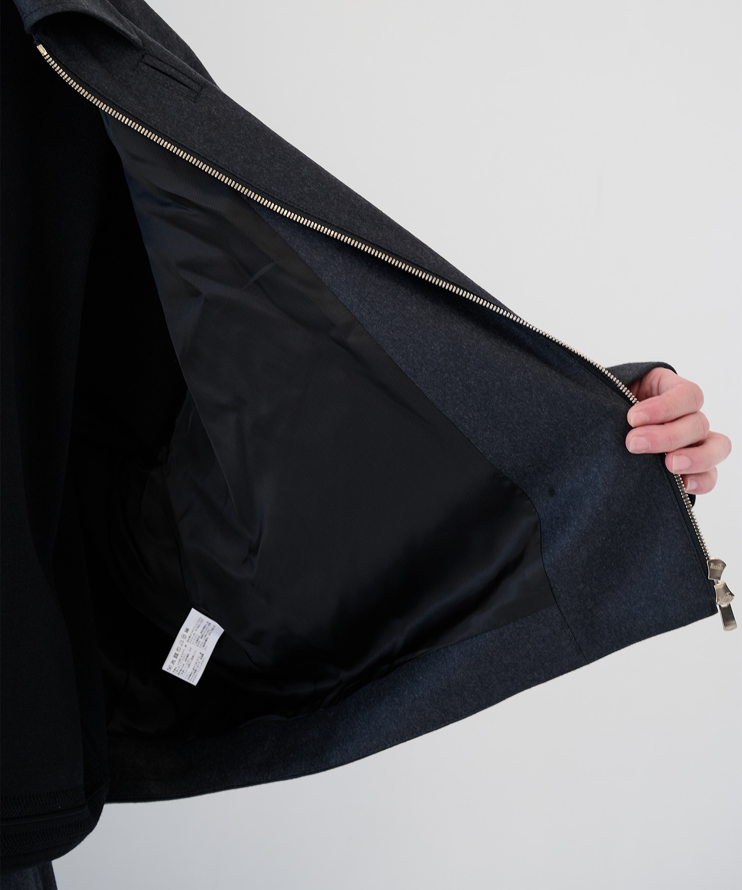 2/72強圧縮フラノ　ブルゾン SHAREEF