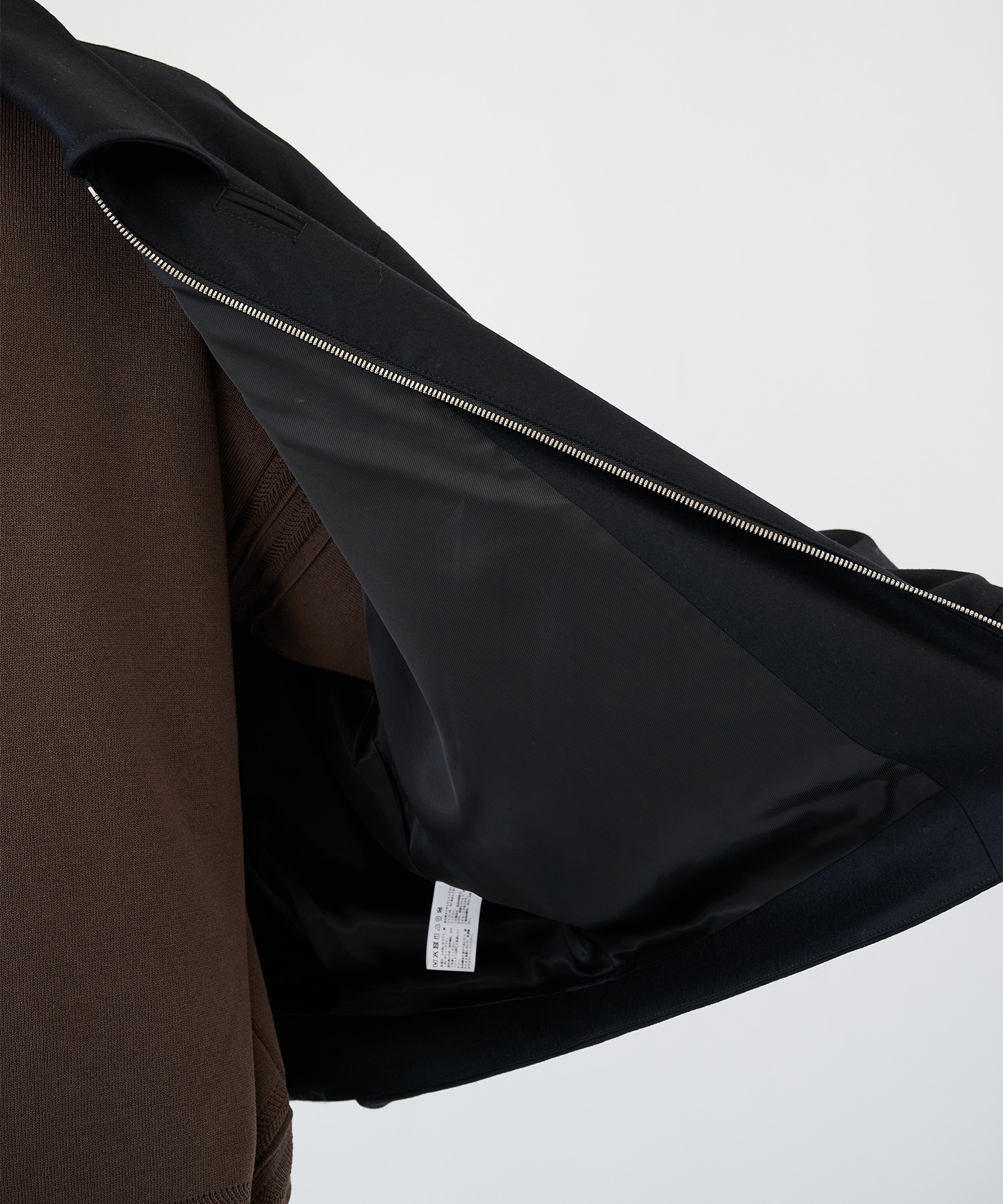 2/72強圧縮フラノ　ブルゾン SHAREEF