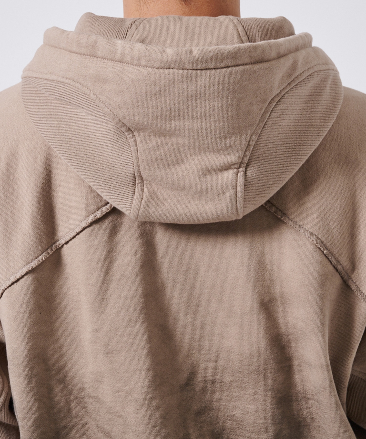 〈別注〉PANELLED ZIP UP HOODIE NVRFRGT