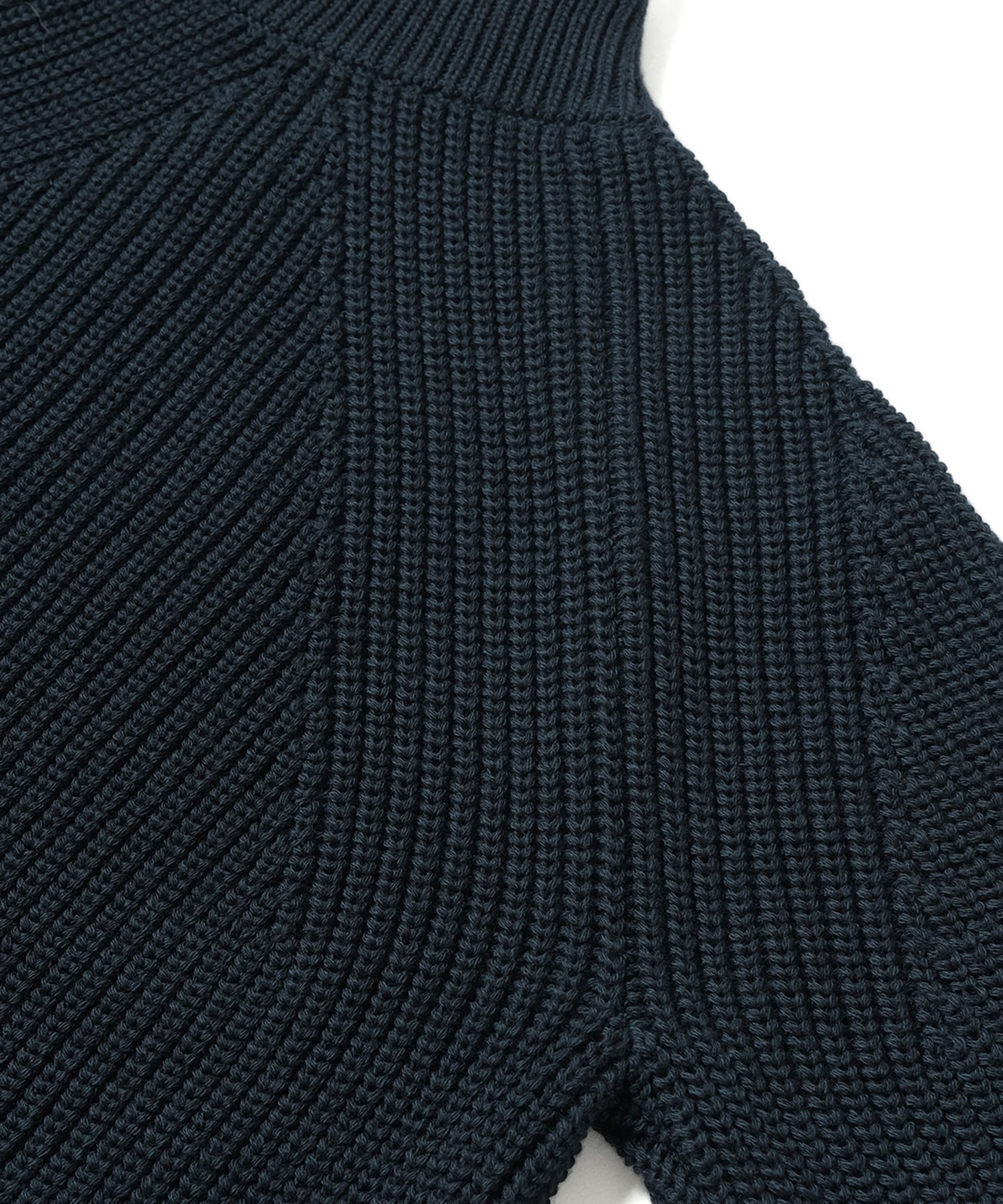 SIGNATURE DRIVERS KNIT BATONER