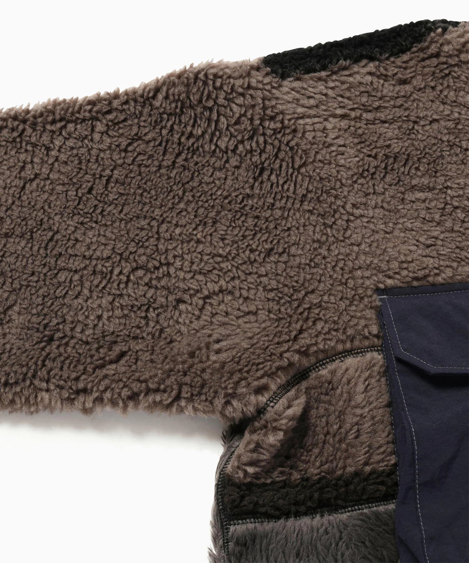 Mix boa jacket and wander