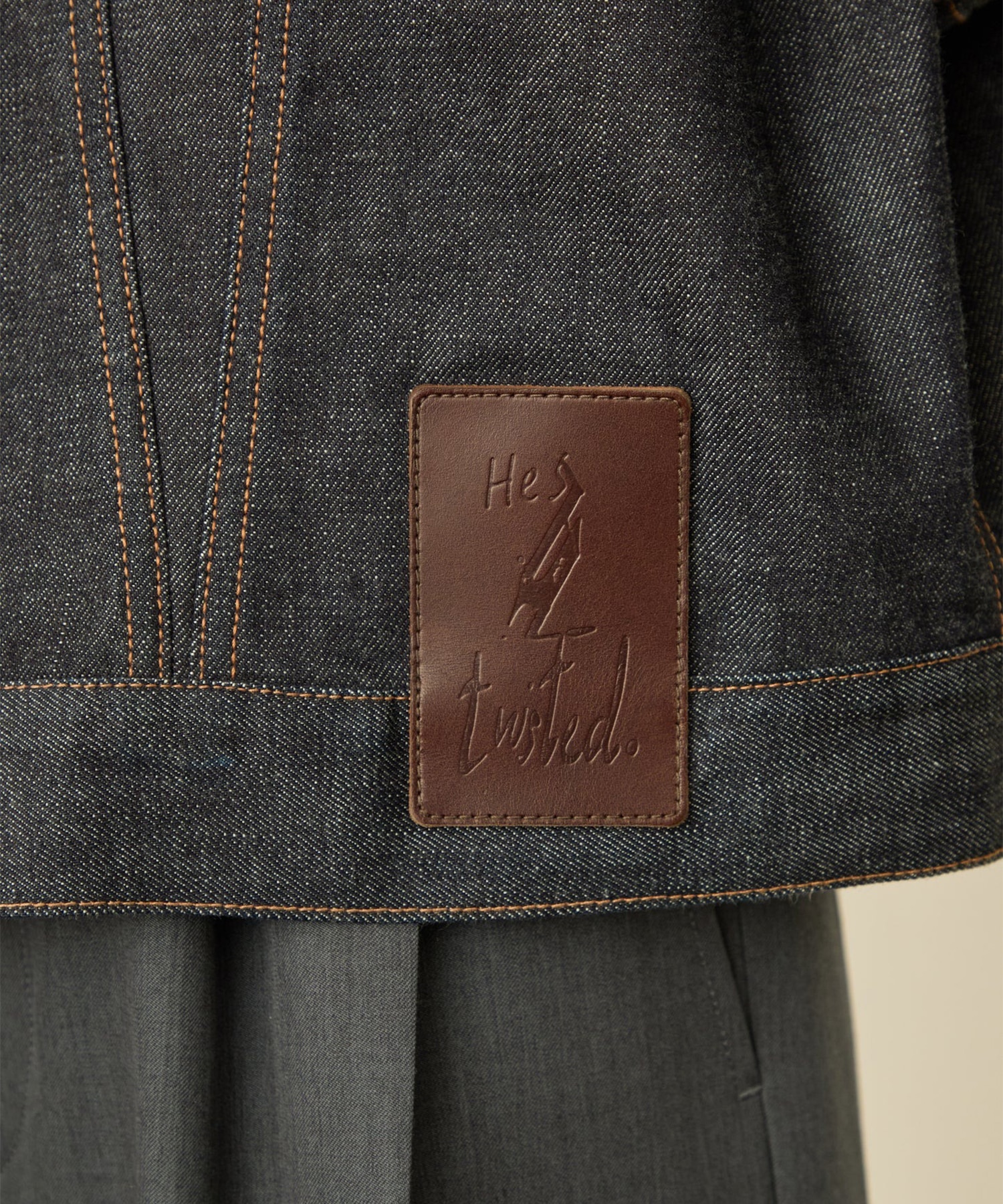 TWIST SLEEVE DENIM JACKET I'm here