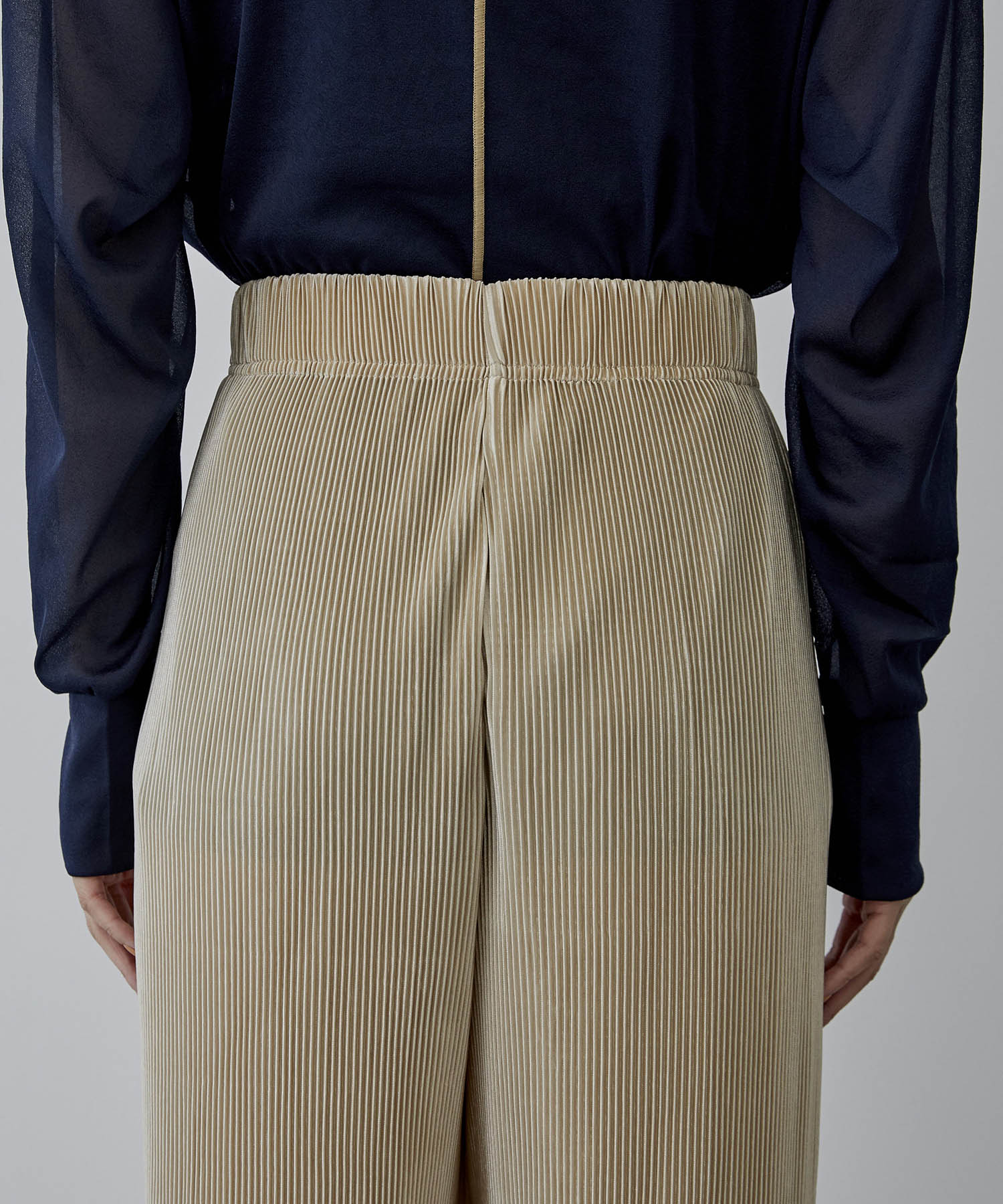 復刻 RELAX LOOSE PANTS｜STUDIOUS