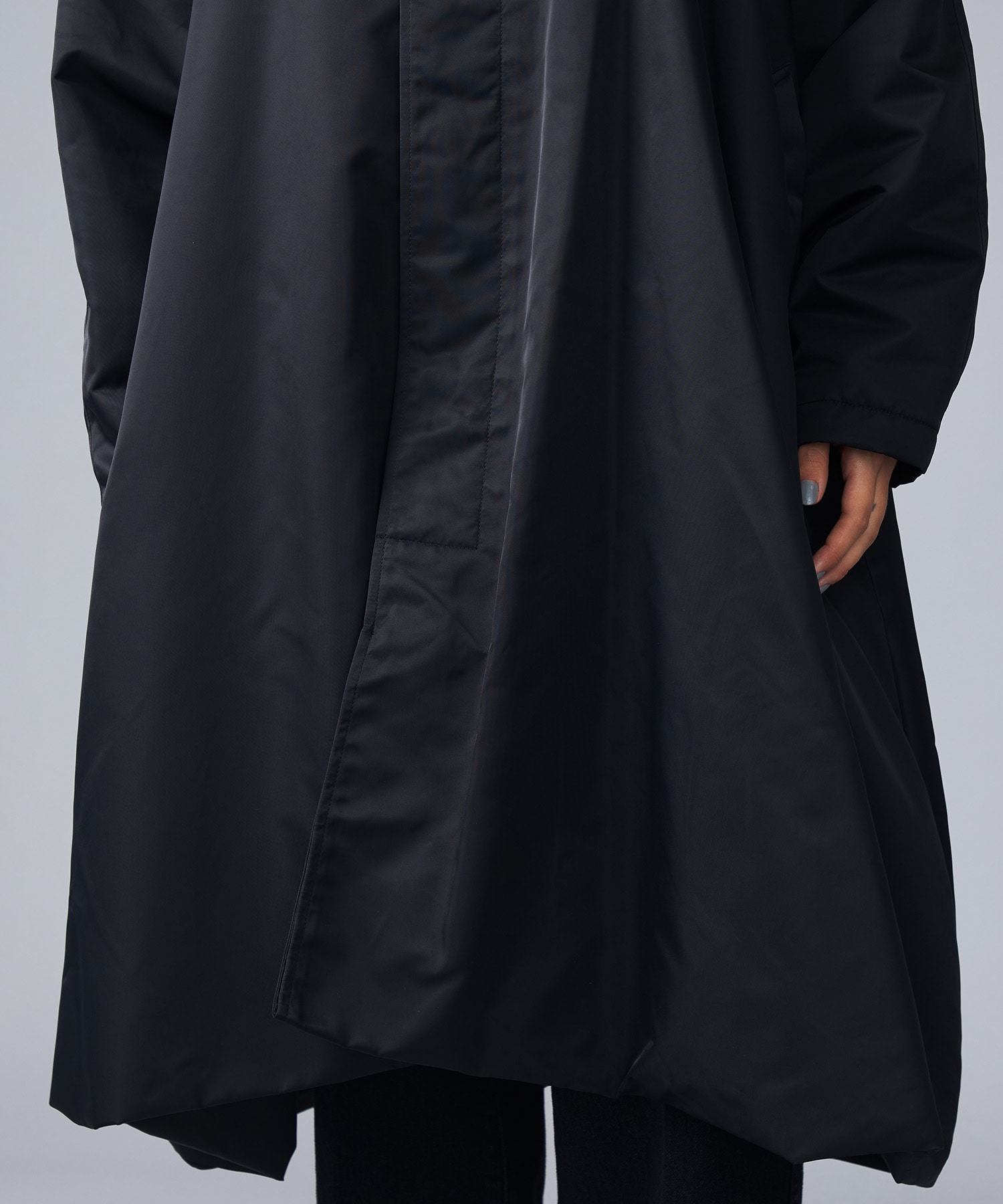 iirot Nylon Satin Patted Coat Black コート - ロングコート