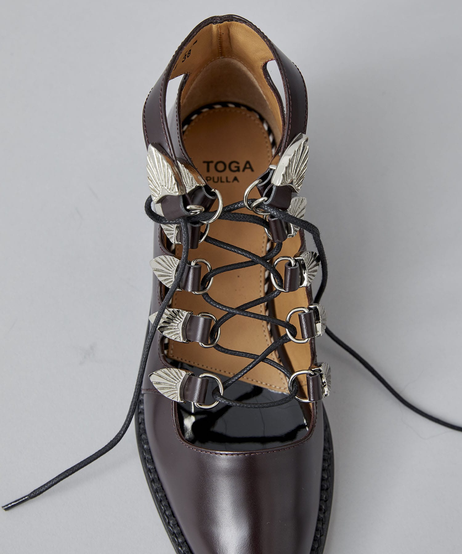 好きに TOGA レースアップシューズ PULLA ローファー/革靴 - www ...