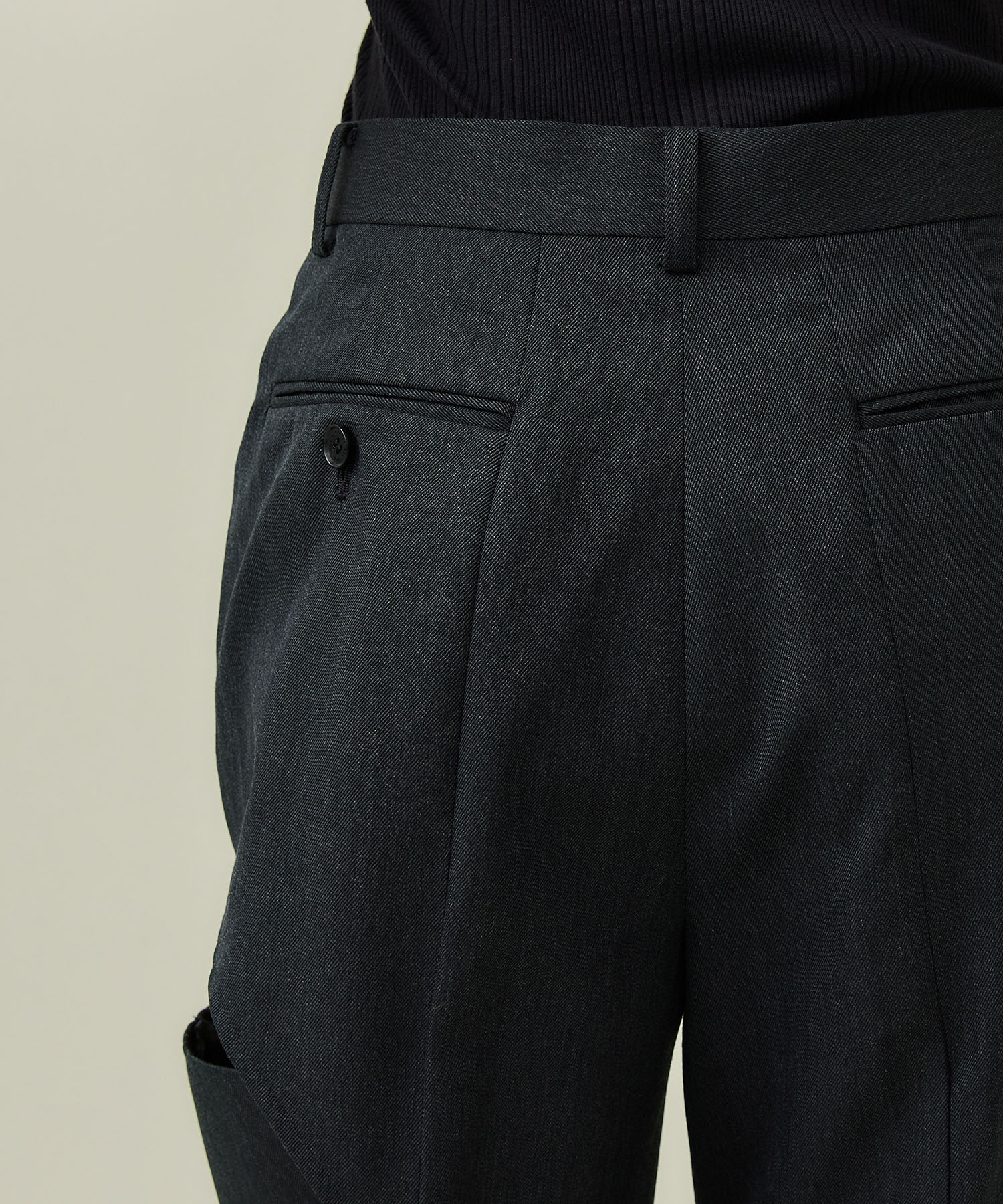 WOOL GABARDINE HOLLOWED OUT TROUSERS