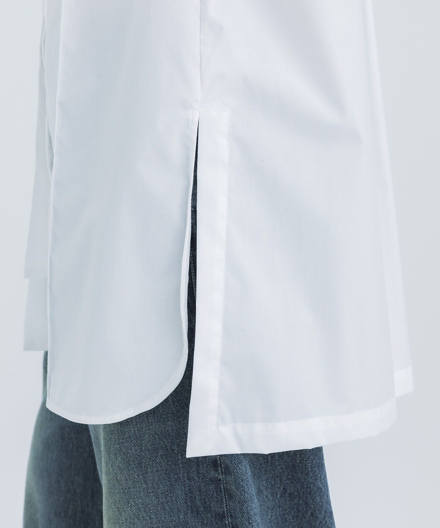 Front Pin Tuck Long Shirt(FREE OFF WHITE): STUDIOUS: WOMENS
