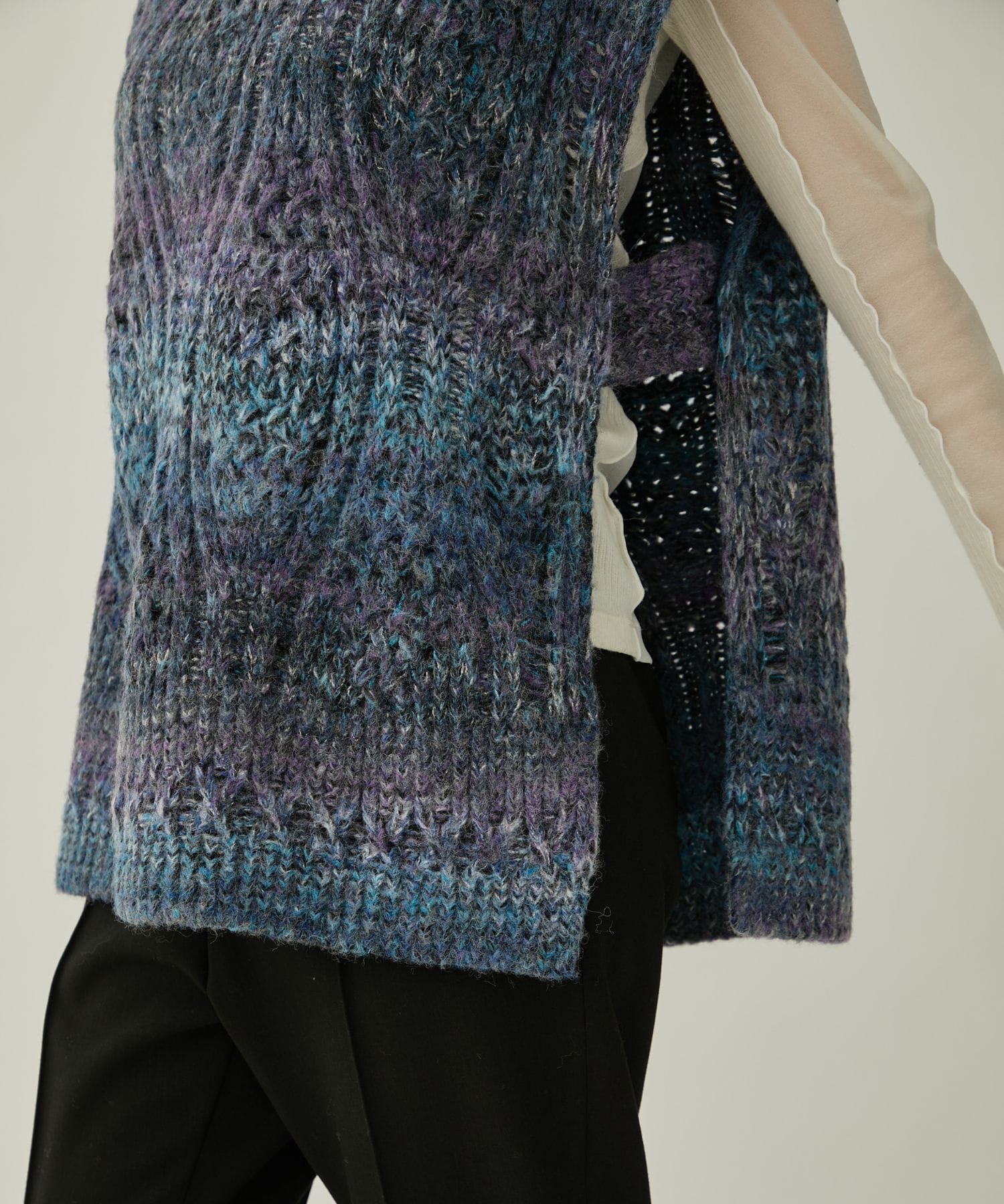 murral Hazy knit vest