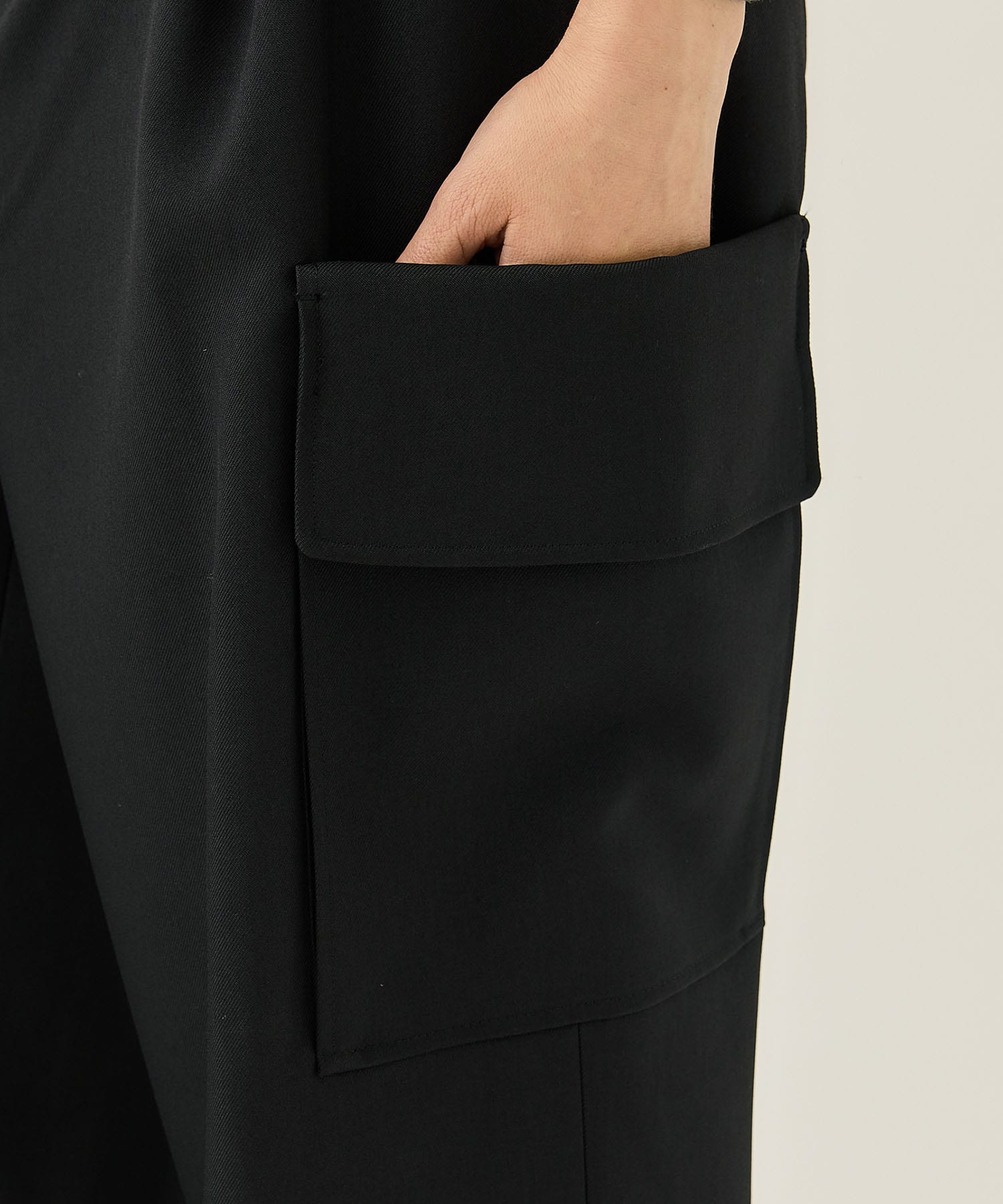 Wool like band trouser(36 BLACK): IIROT: WOMENS｜ STUDIOUS ONLINE 