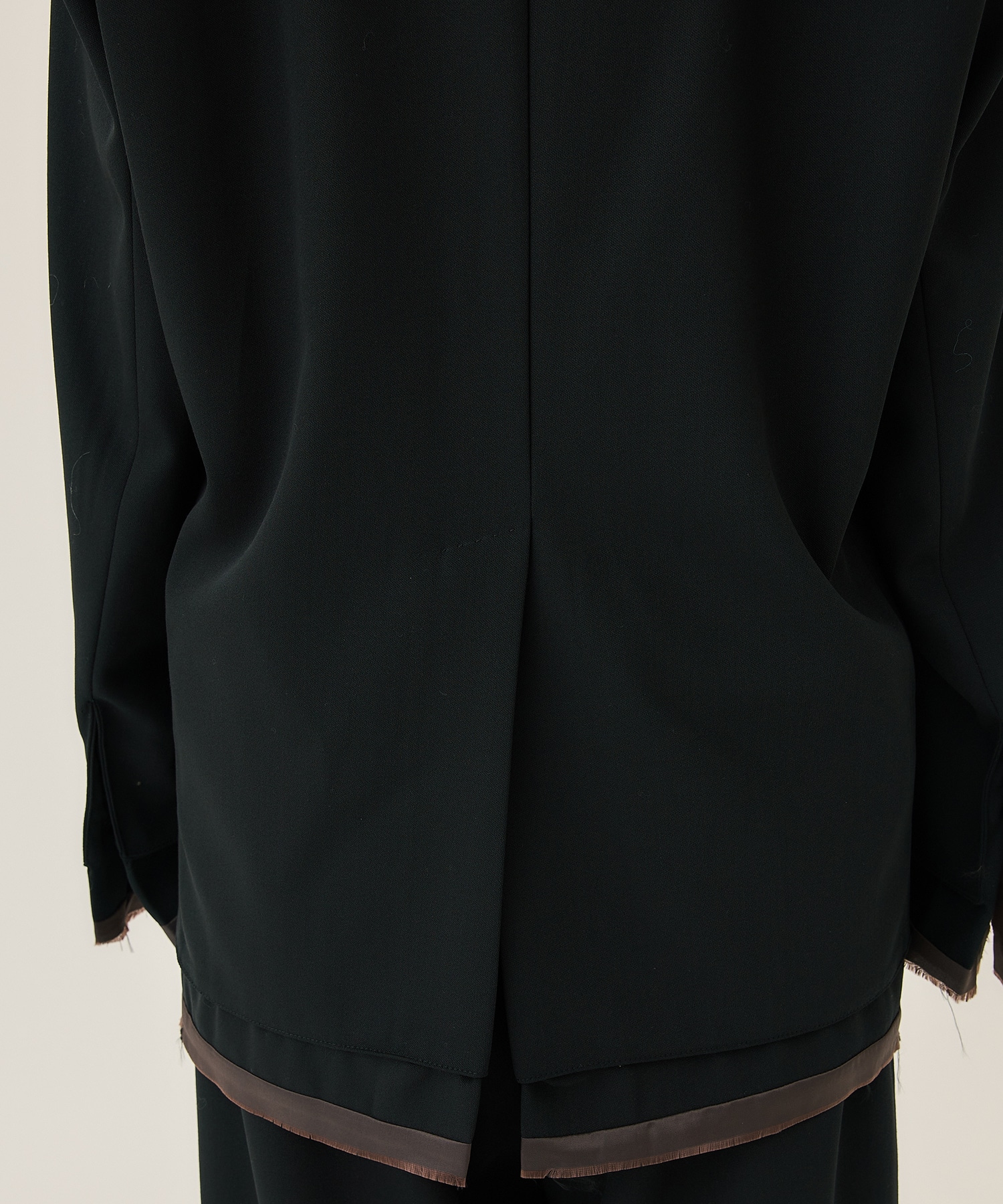 T/W Back Satin Blazer Maison MIHARA YASUHIRO