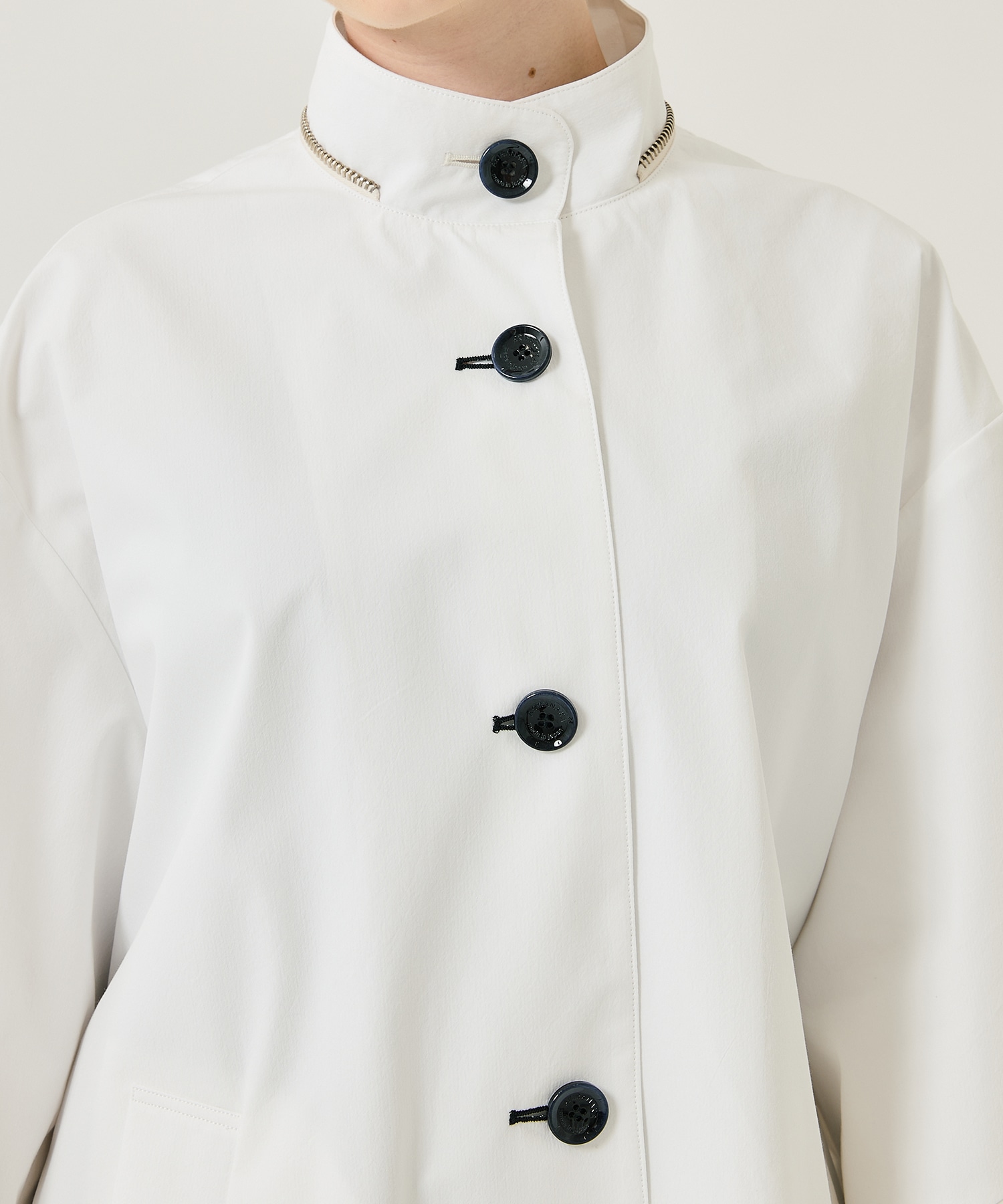 Liberata coat WH AKIRANAKA