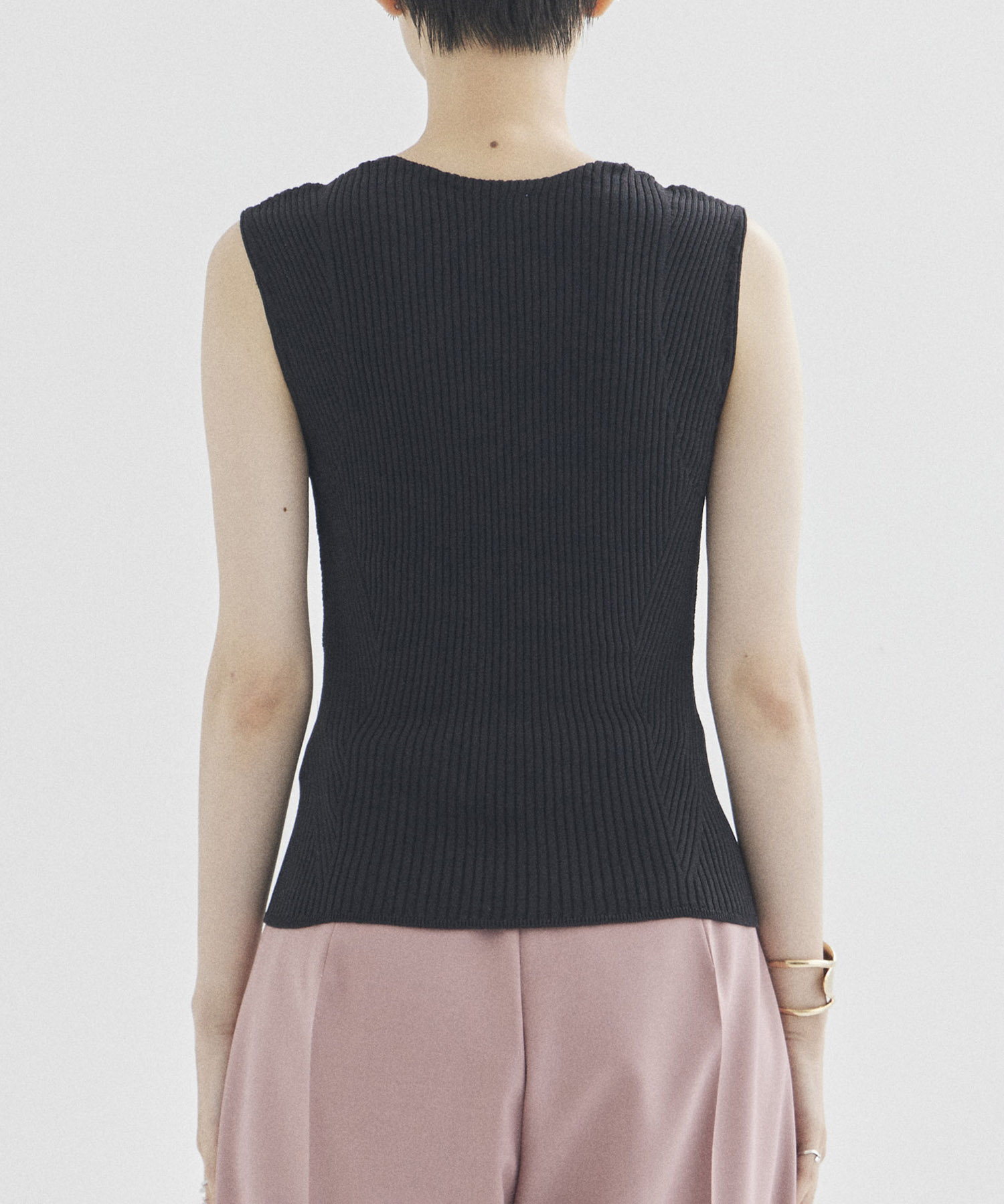 V-Neck Rib Knit Top STUDIOUS