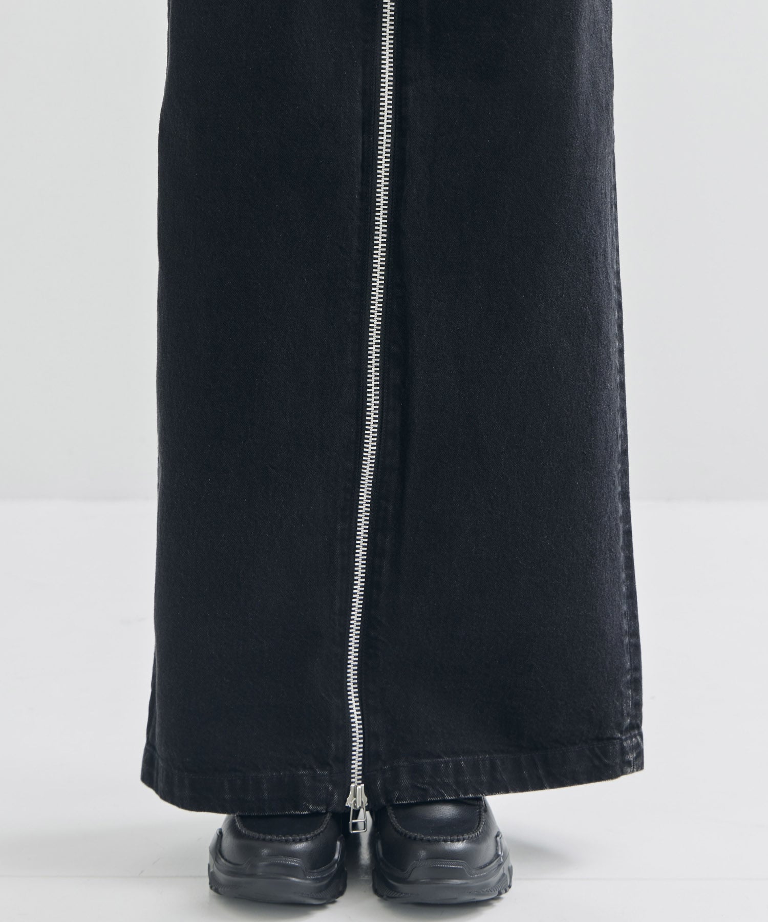 WASHED DENIM ZIPPED LONG SKIRT JOHN LAWRENCE SULLIVAN